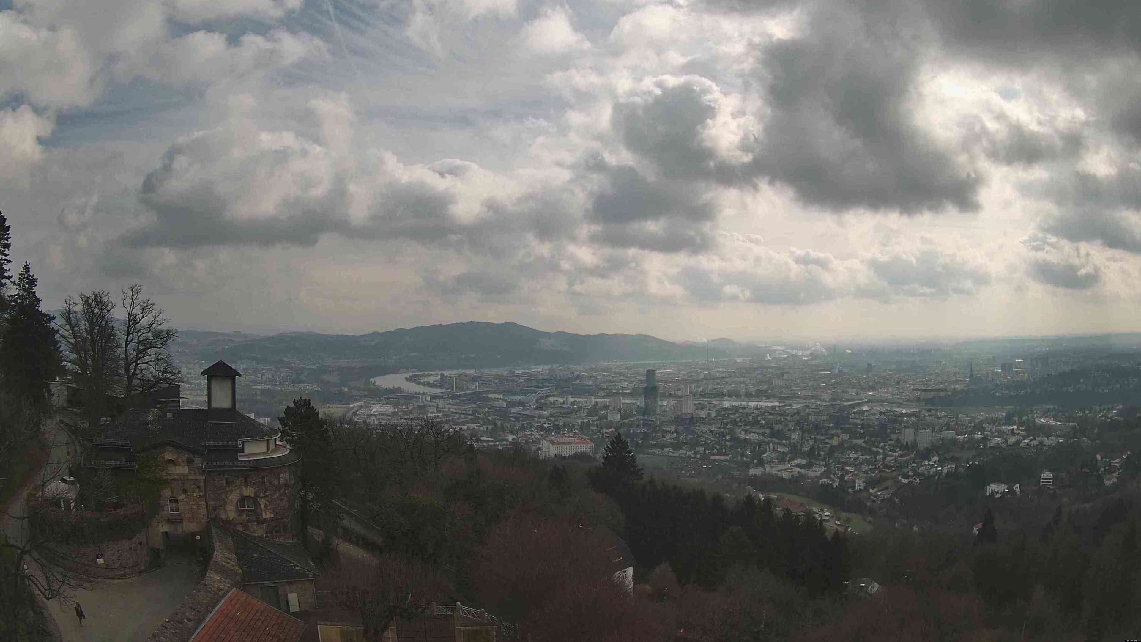 Archiv Foto Webcam Linz: Hauptplatz und Altstadt