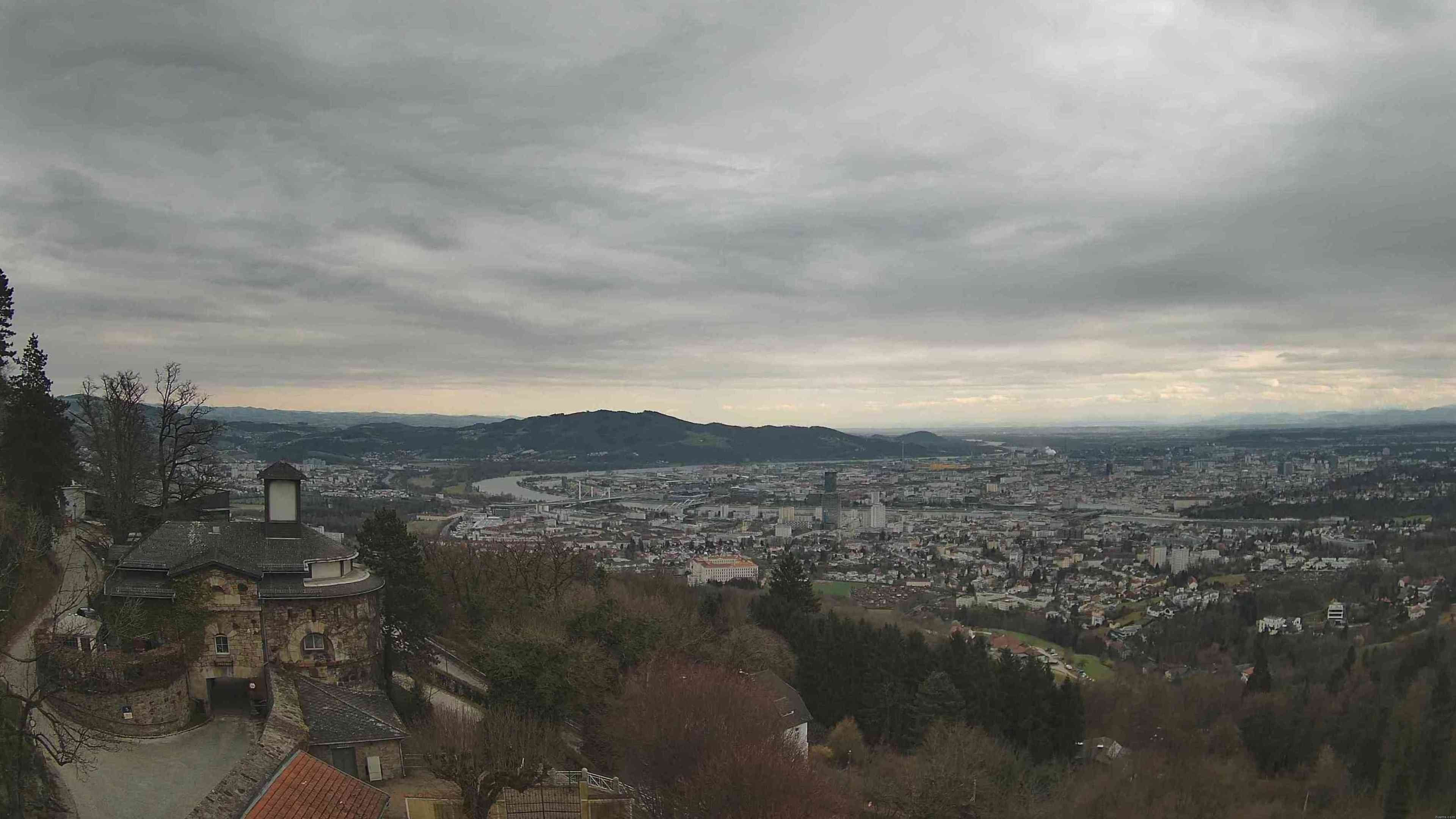 Archiv Foto Webcam Linz: Hauptplatz und Altstadt