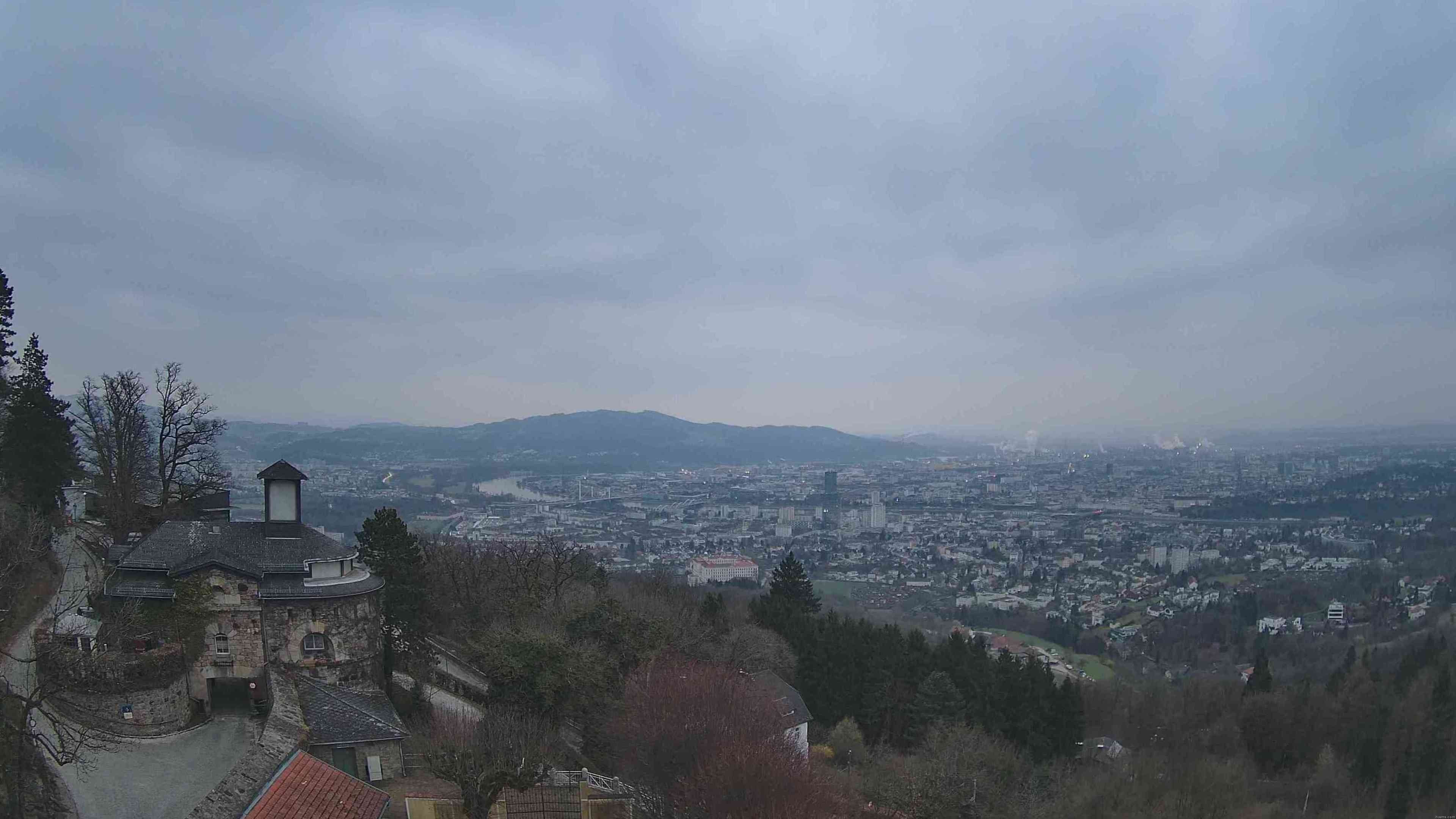 Archiv Foto Webcam Linz: Hauptplatz und Altstadt