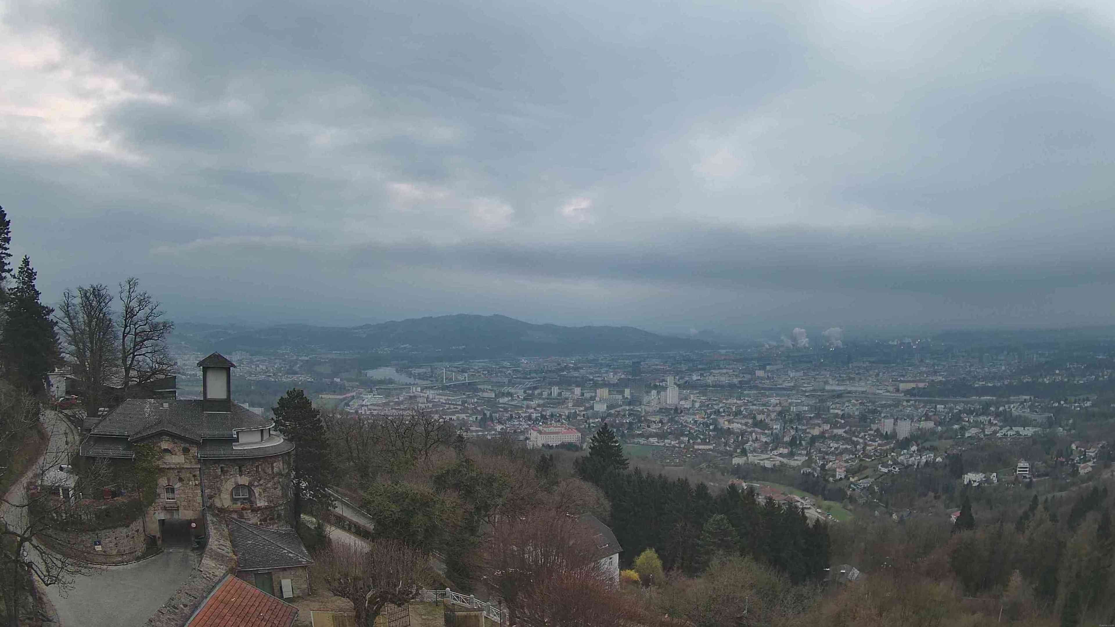 Archiv Foto Webcam Linz: Hauptplatz und Altstadt