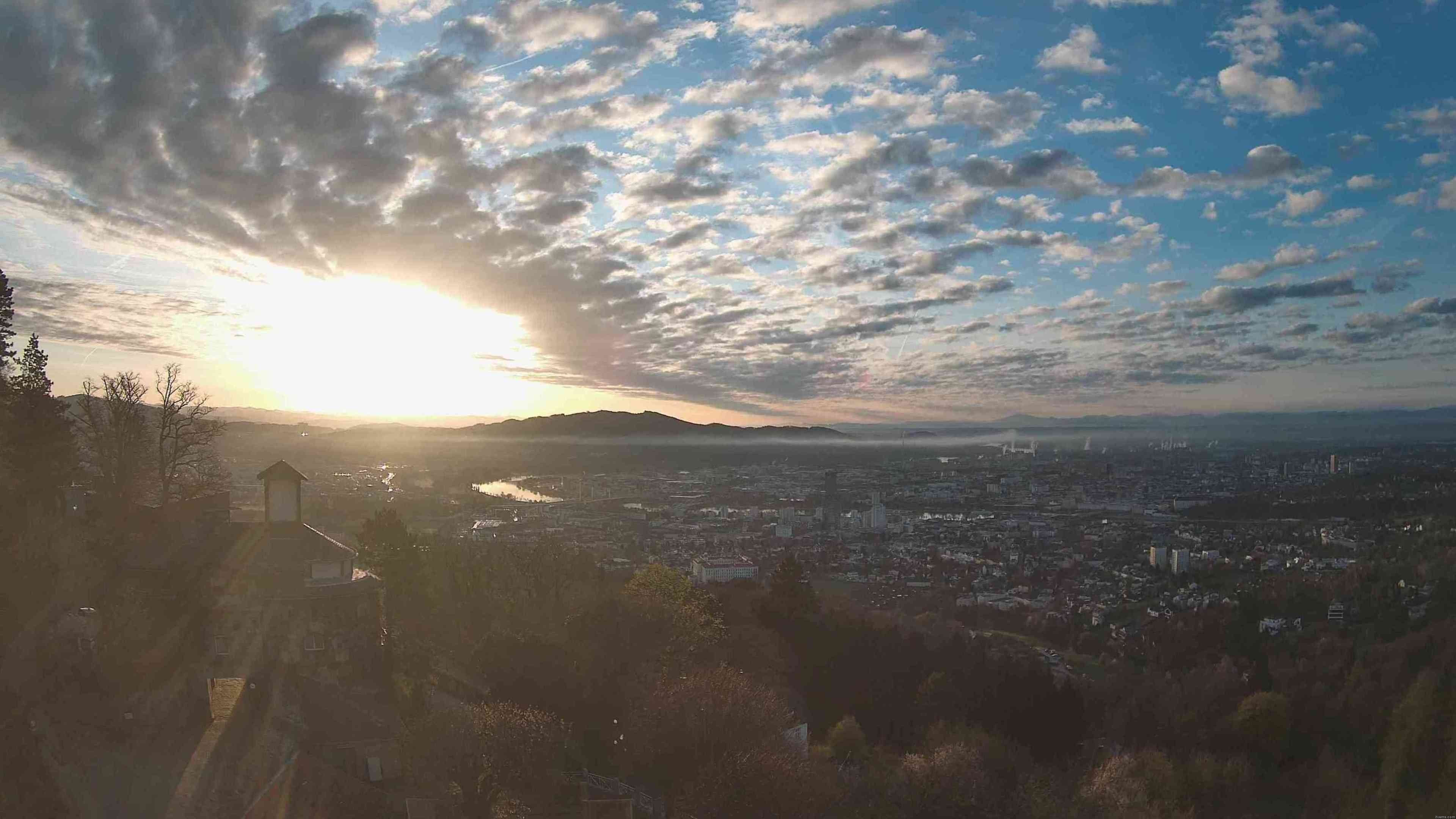 Archiv Foto Webcam Linz: Hauptplatz und Altstadt