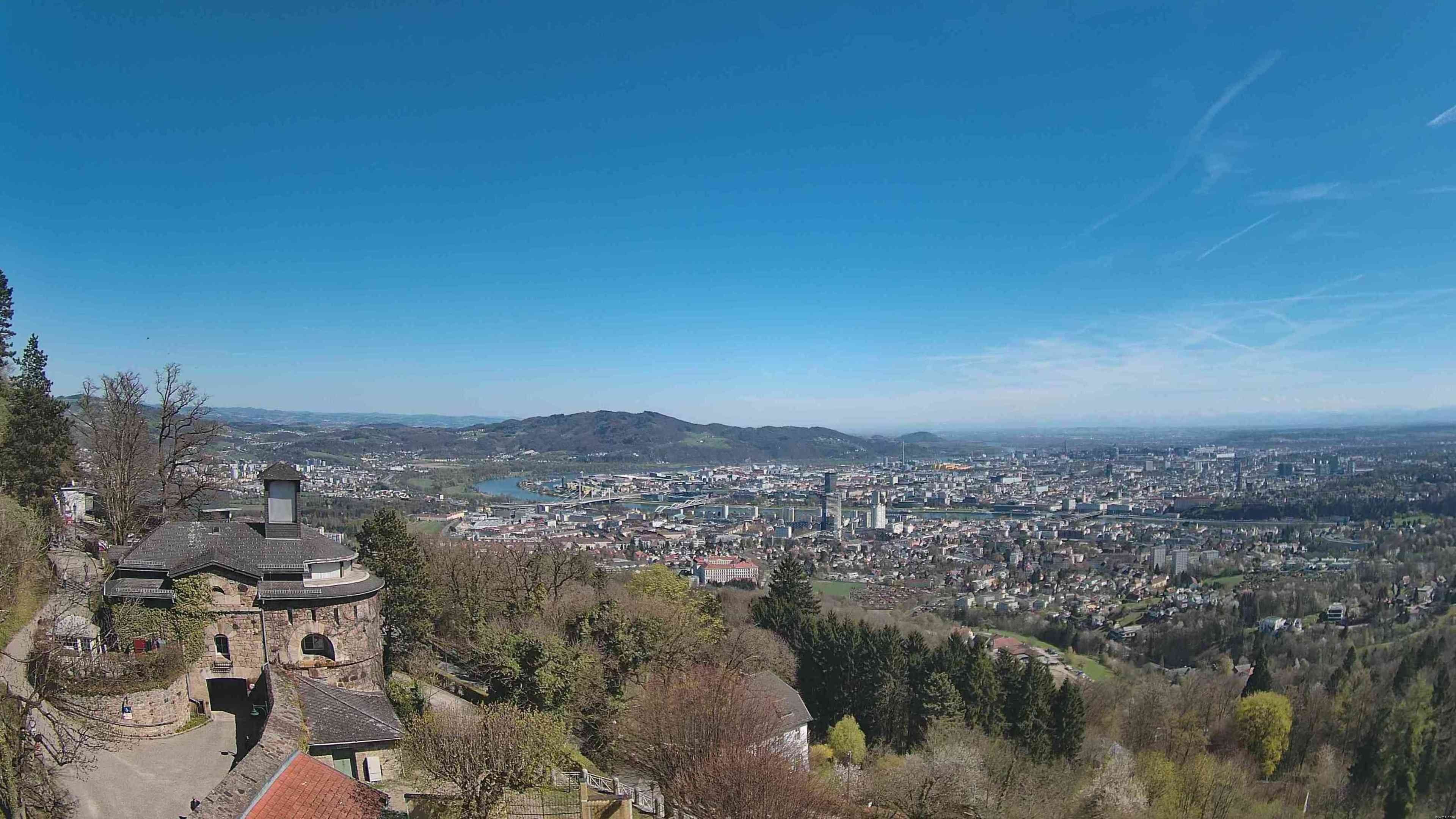 Archiv Foto Webcam Linz: Hauptplatz und Altstadt
