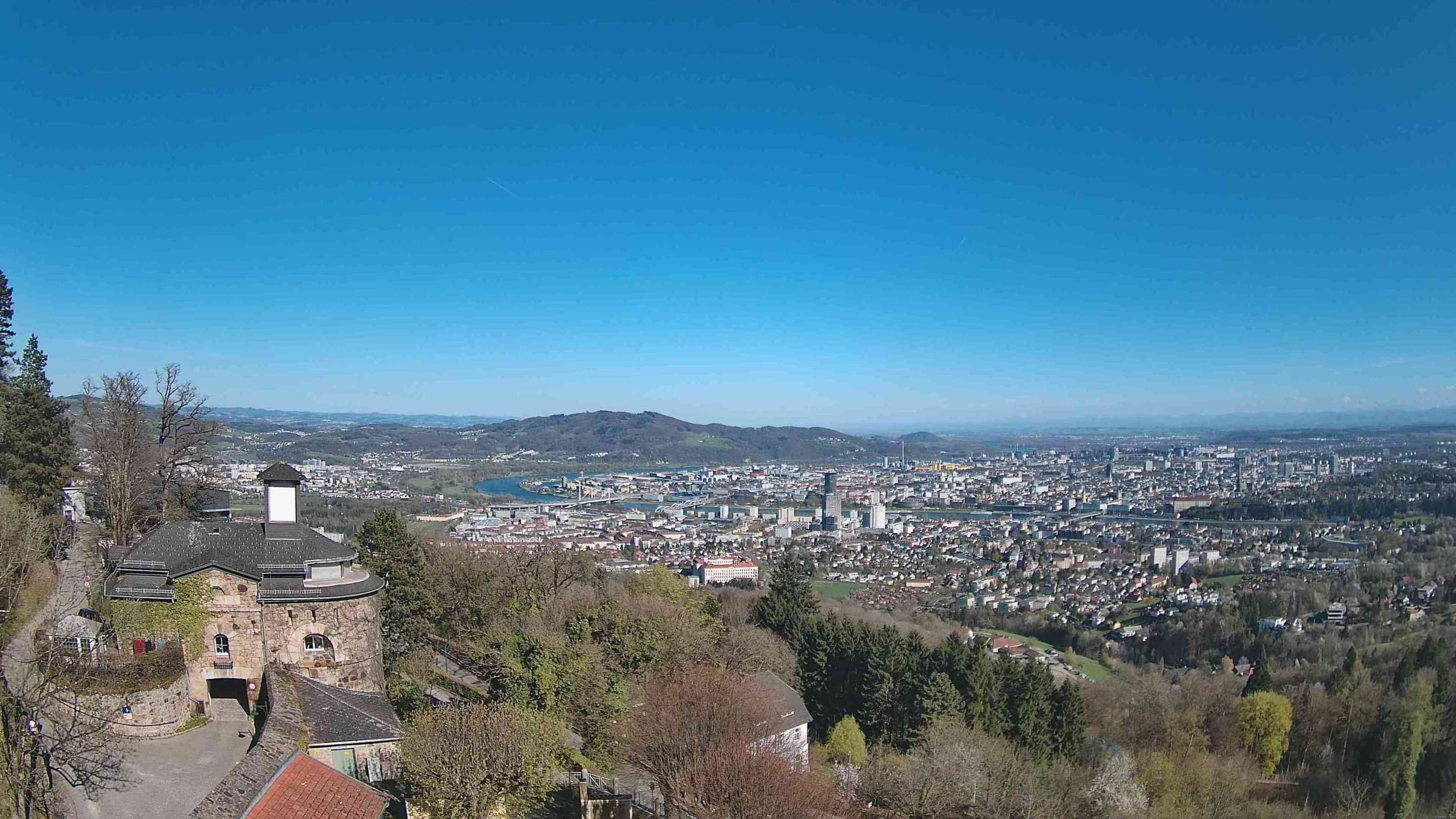 Archiv Foto Webcam Linz: Hauptplatz und Altstadt