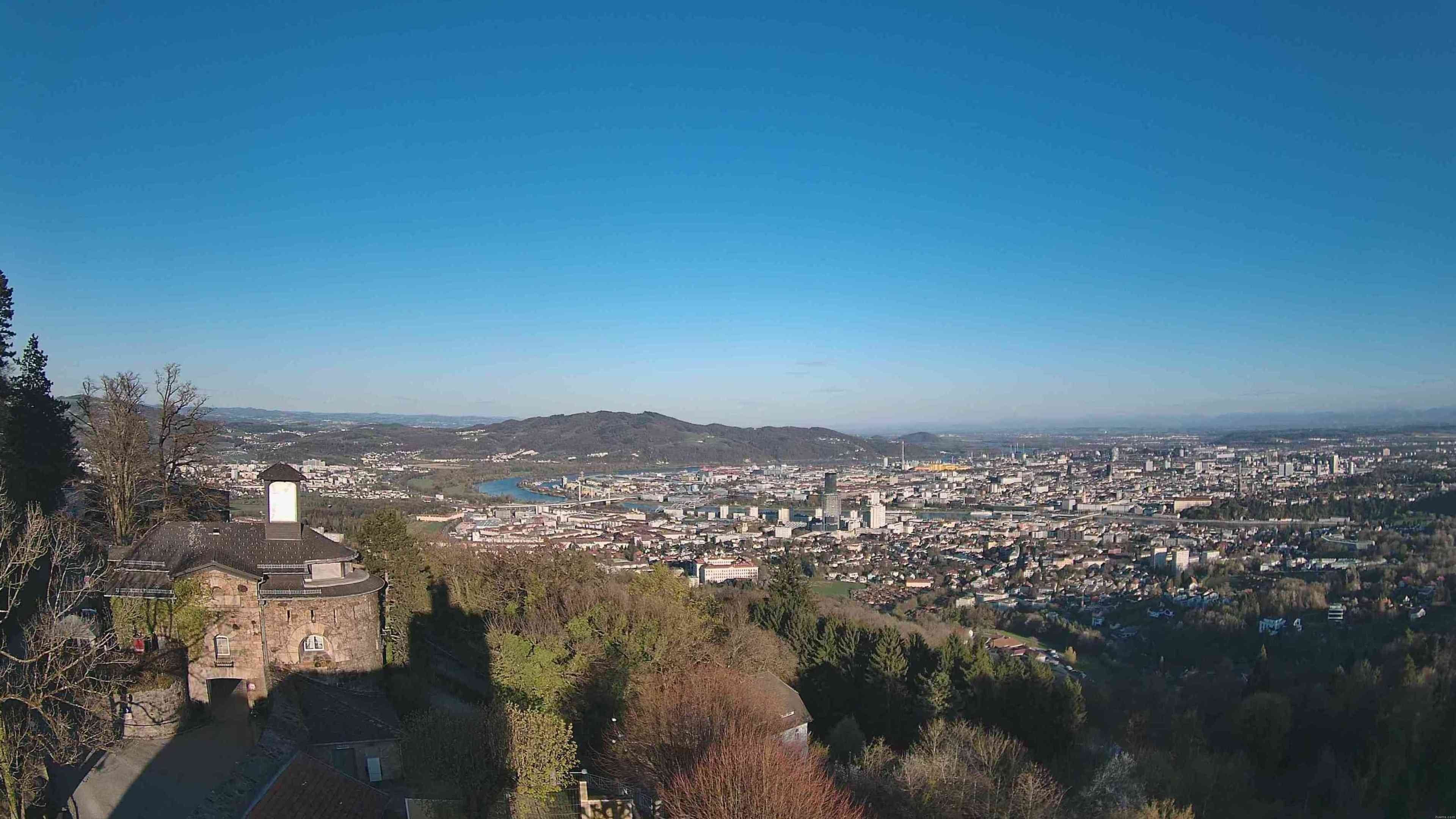 Archiv Foto Webcam Linz: Hauptplatz und Altstadt