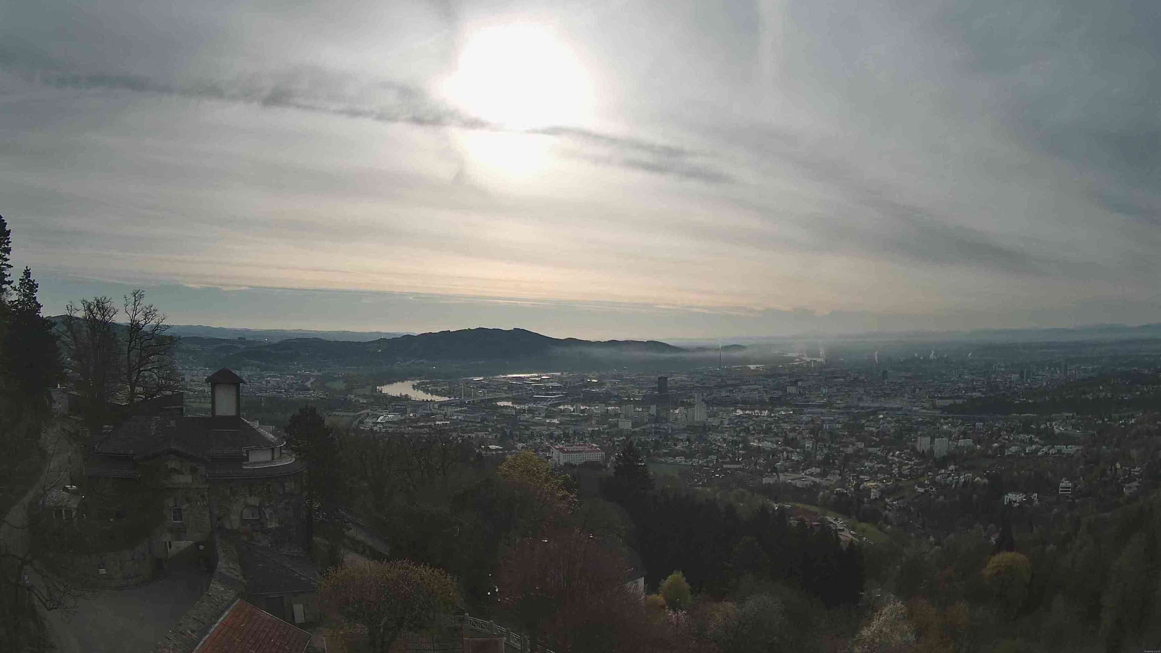 Archiv Foto Webcam Linz: Hauptplatz und Altstadt