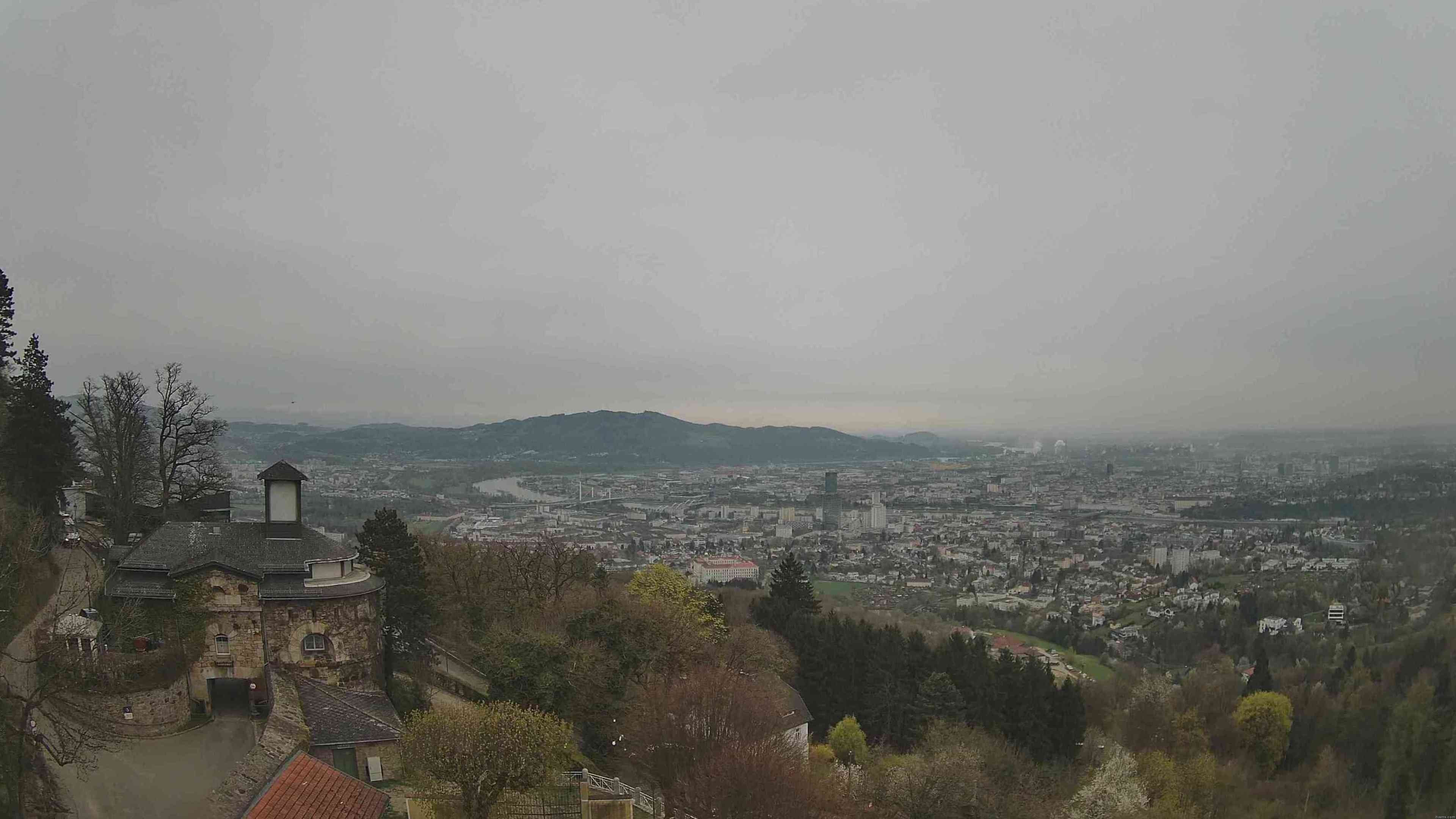 Archiv Foto Webcam Linz: Hauptplatz und Altstadt