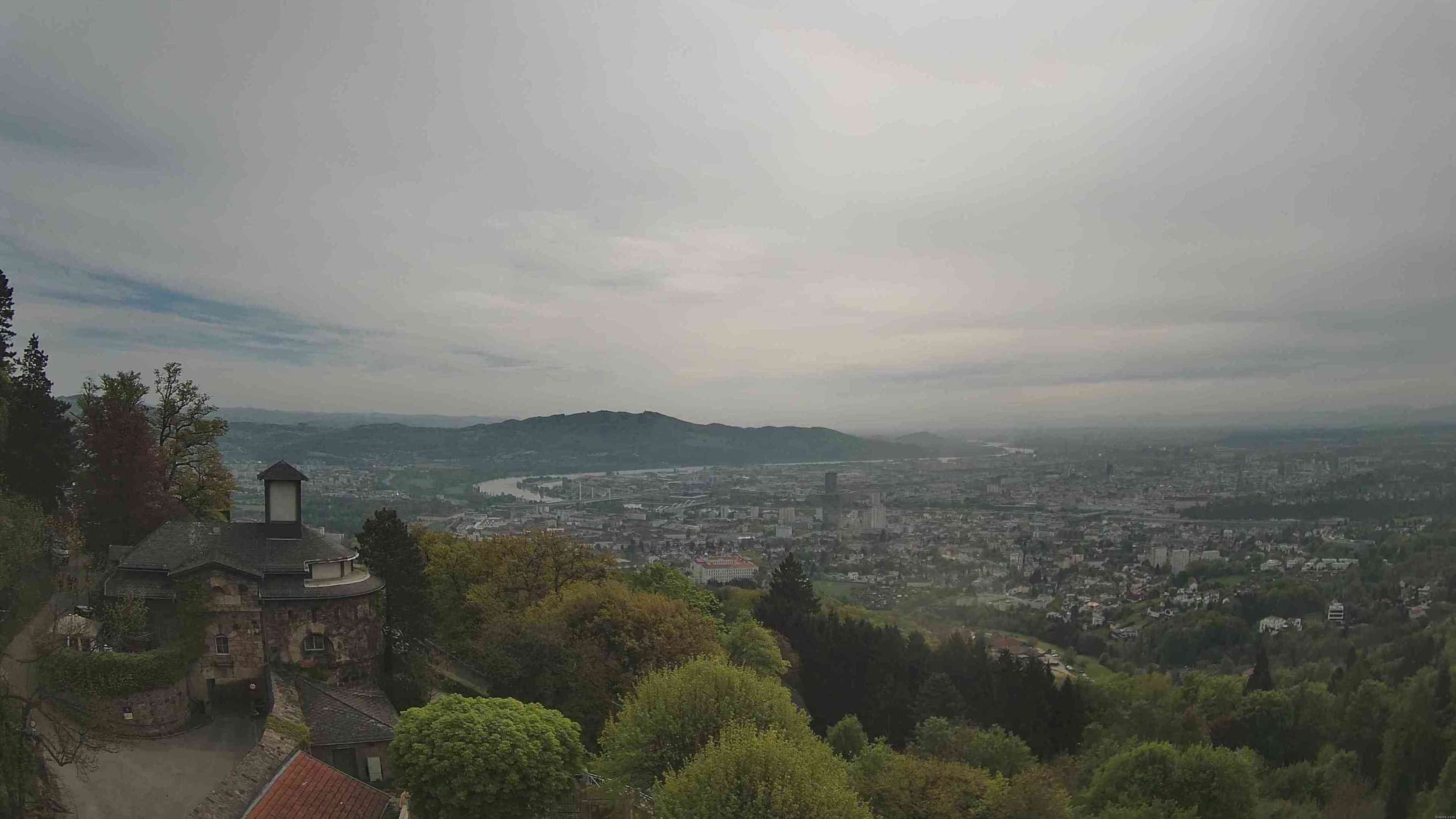 Archiv Foto Webcam Linz: Hauptplatz und Altstadt