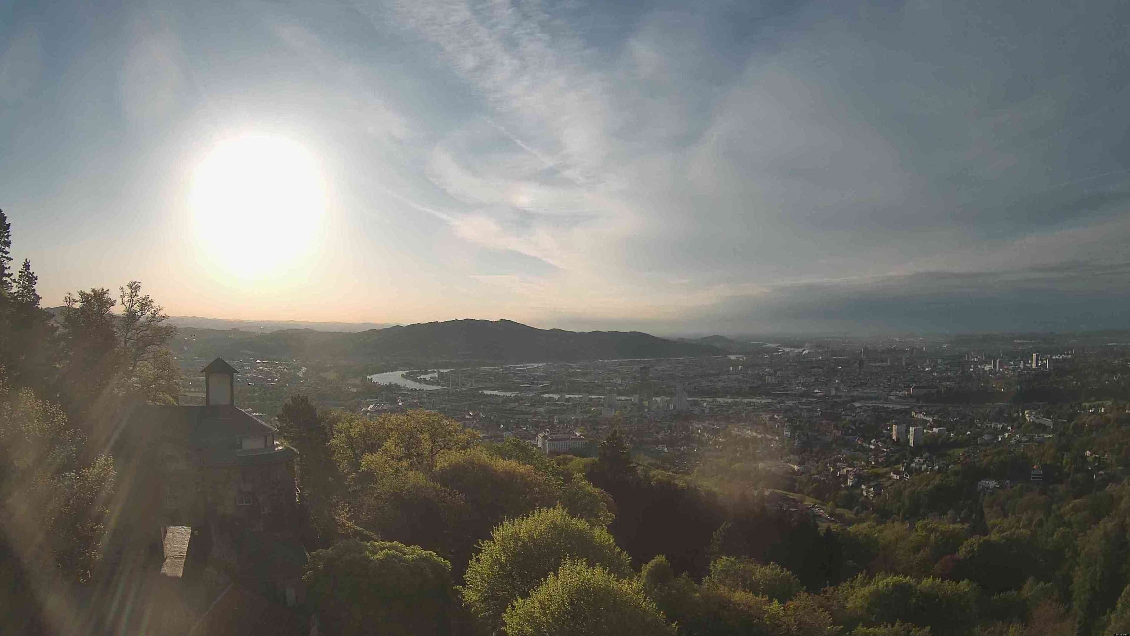 Archiv Foto Webcam Linz: Hauptplatz und Altstadt