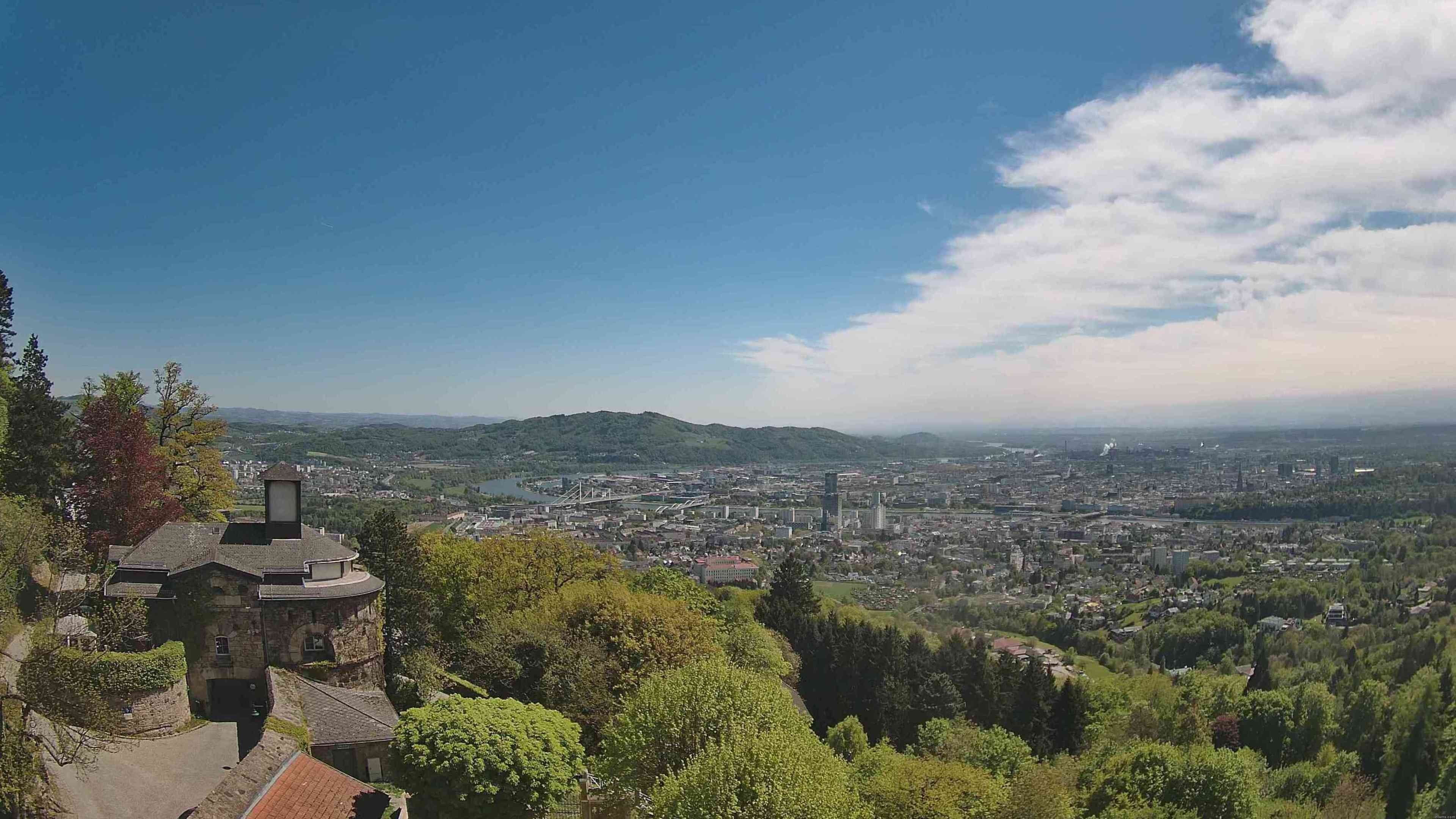 Archiv Foto Webcam Linz: Hauptplatz und Altstadt