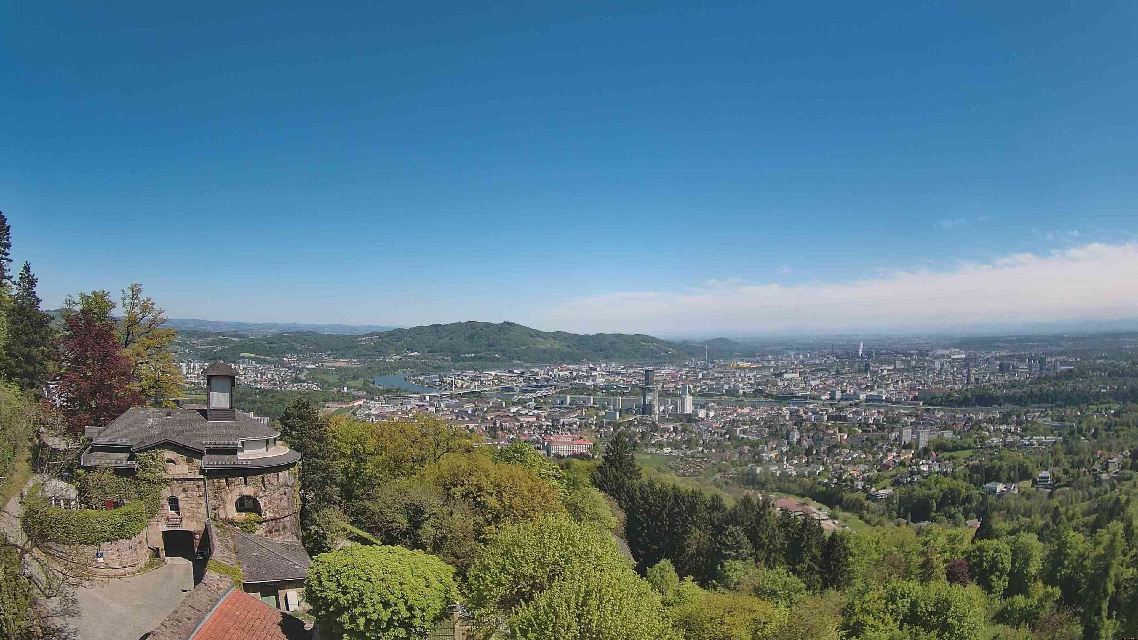 Archiv Foto Webcam Linz: Hauptplatz und Altstadt
