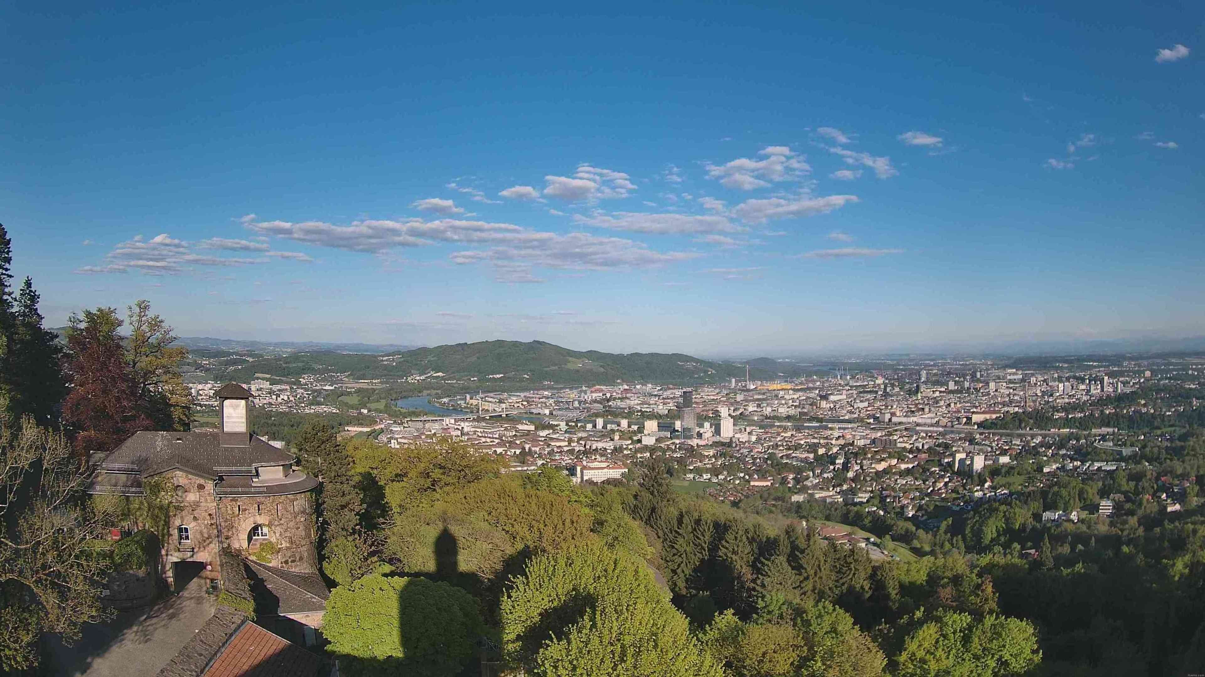 Archiv Foto Webcam Linz: Hauptplatz und Altstadt