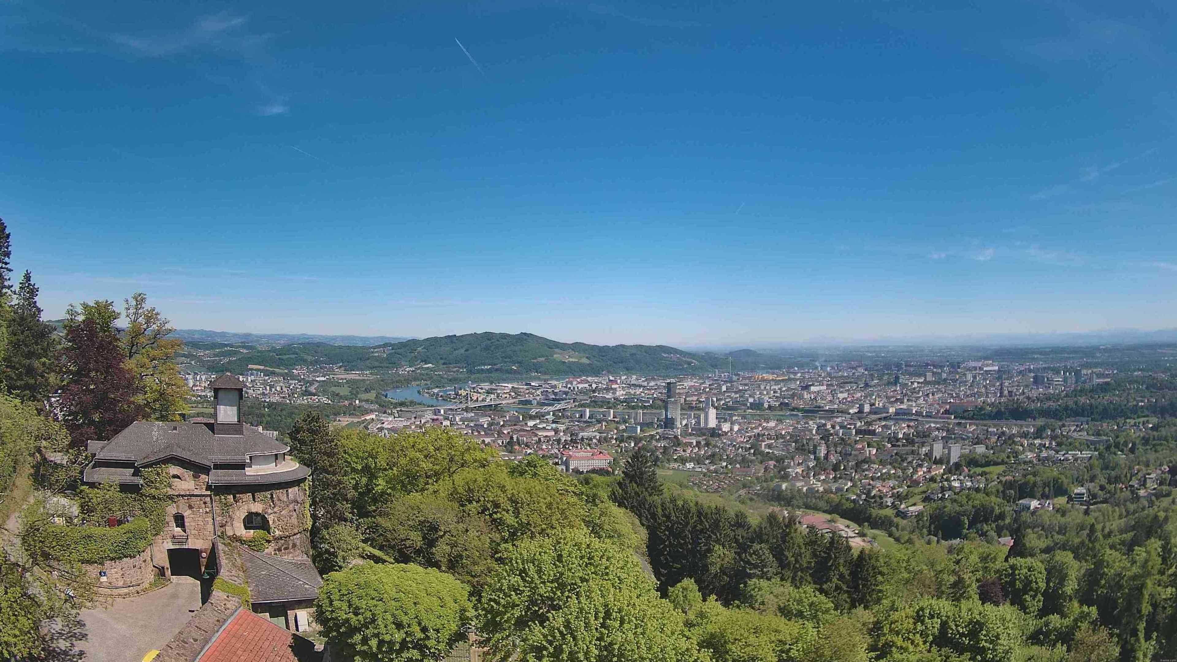 Archiv Foto Webcam Linz: Hauptplatz und Altstadt