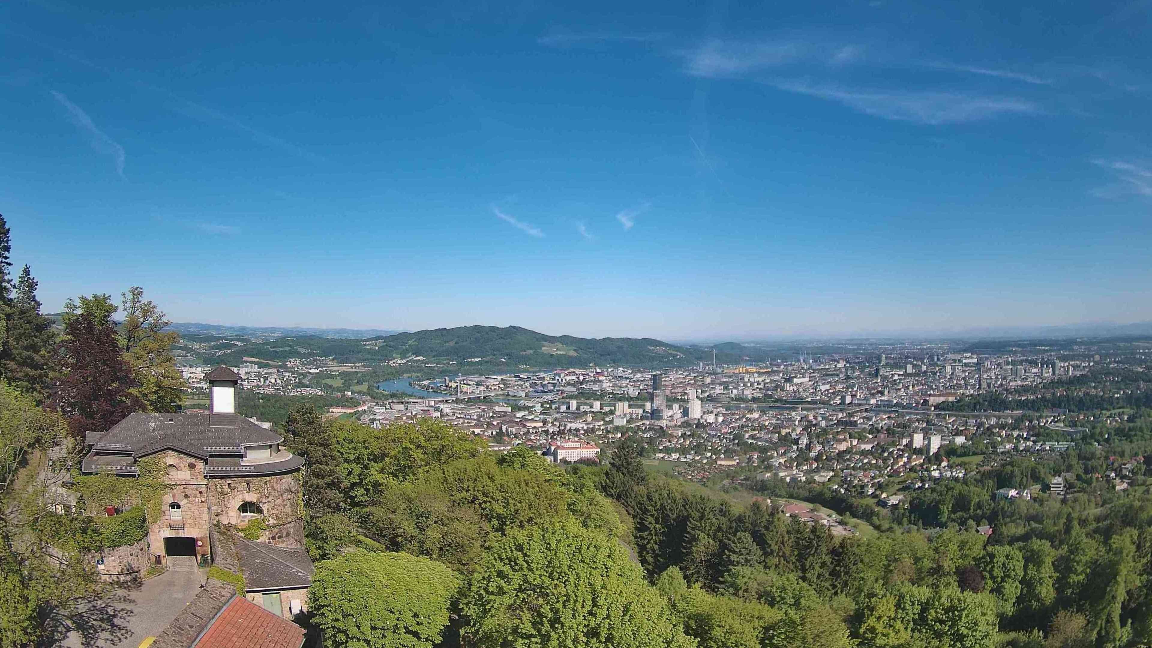Archiv Foto Webcam Linz: Hauptplatz und Altstadt