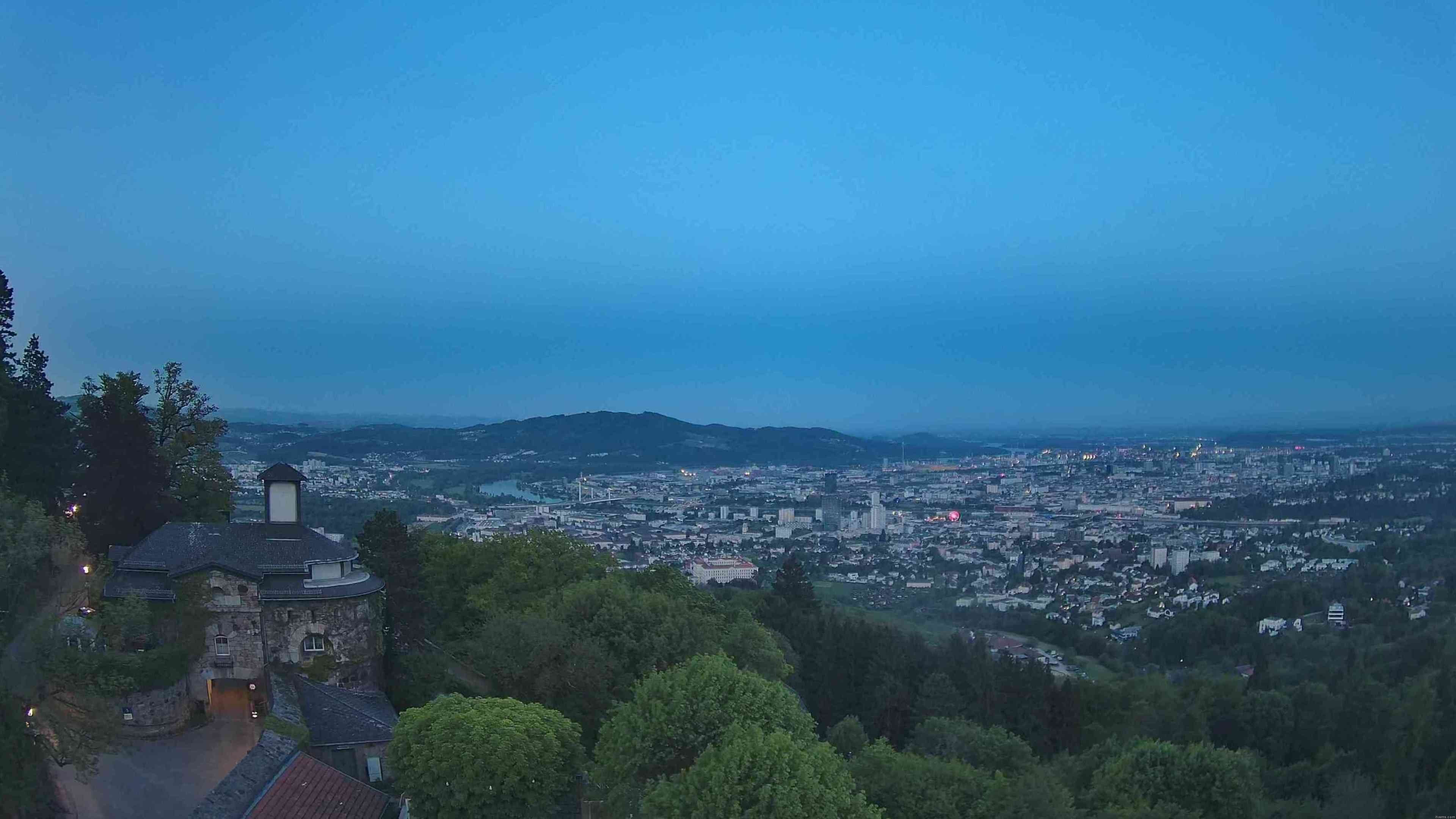 Archiv Foto Webcam Linz: Hauptplatz und Altstadt