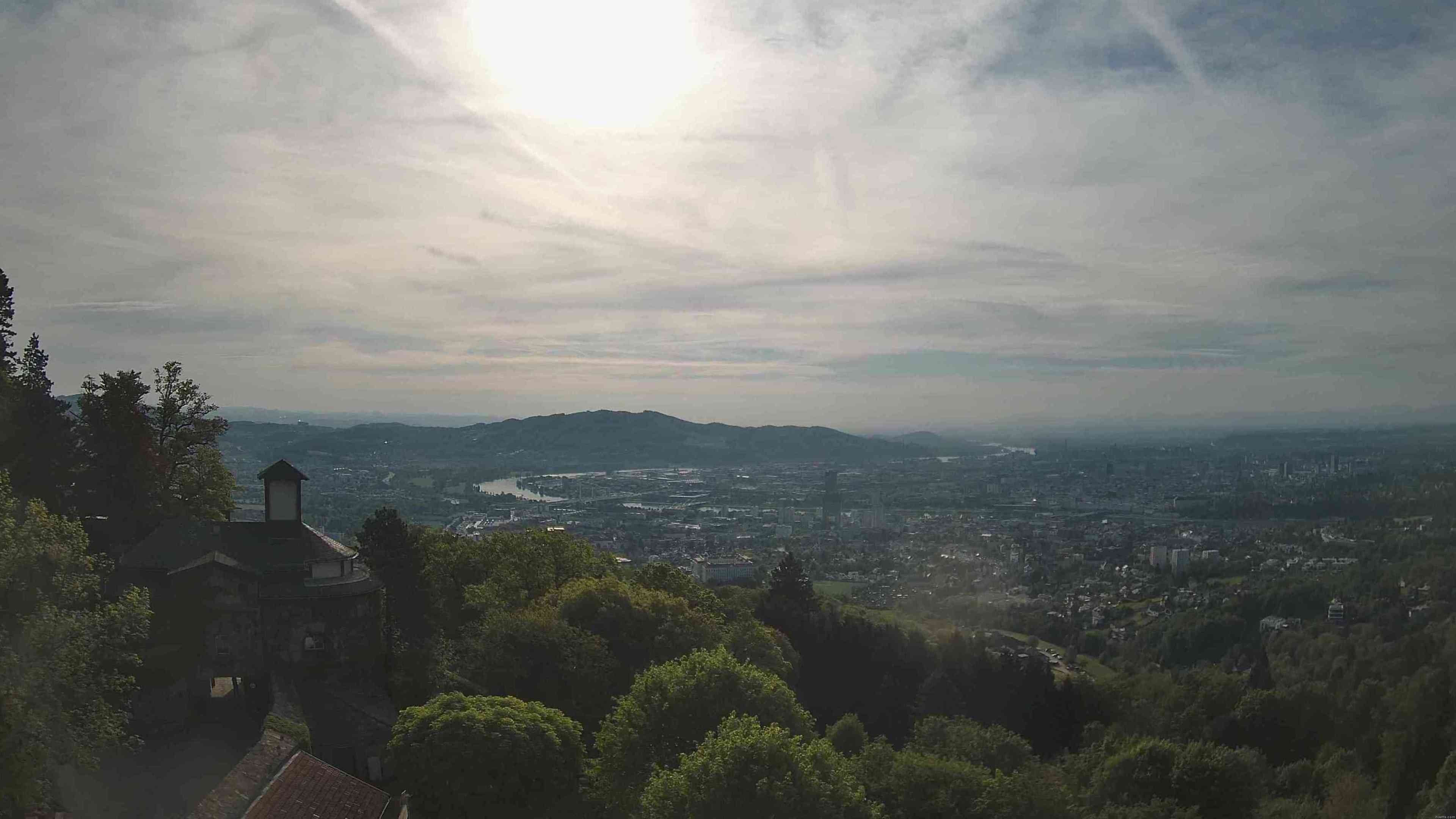 Archiv Foto Webcam Linz: Hauptplatz und Altstadt