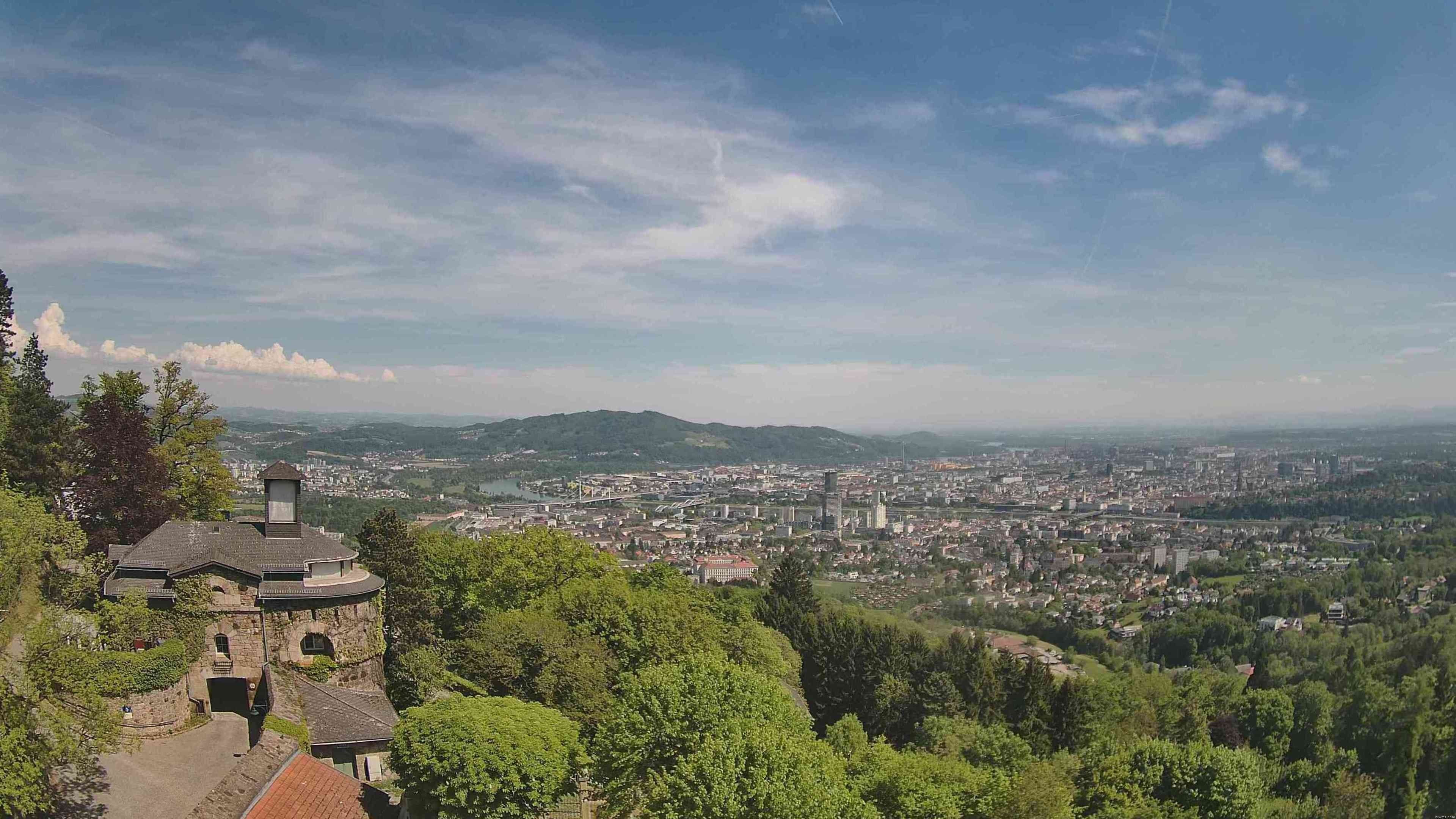 Archiv Foto Webcam Linz: Hauptplatz und Altstadt