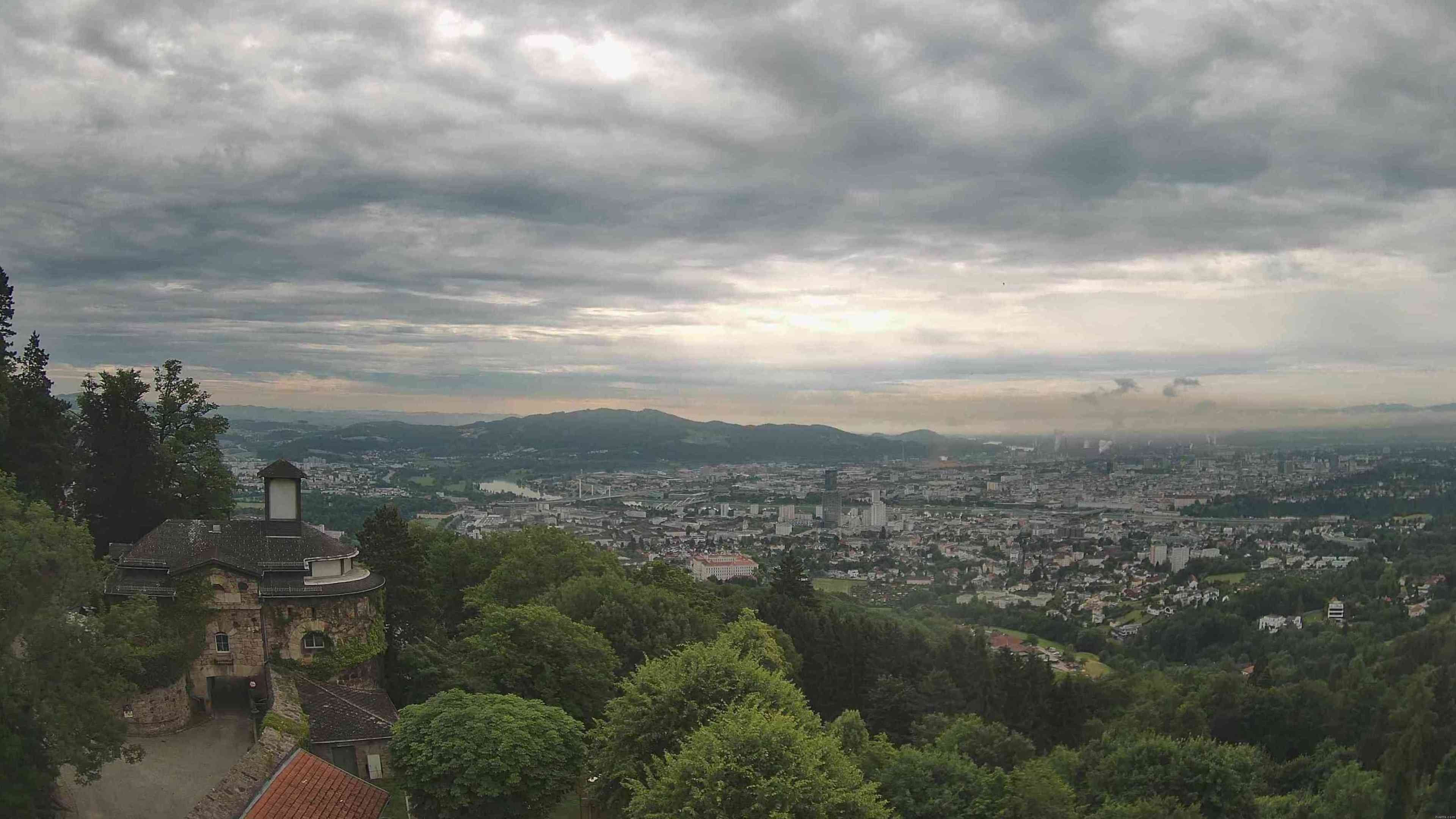 Archiv Foto Webcam Linz: Hauptplatz und Altstadt