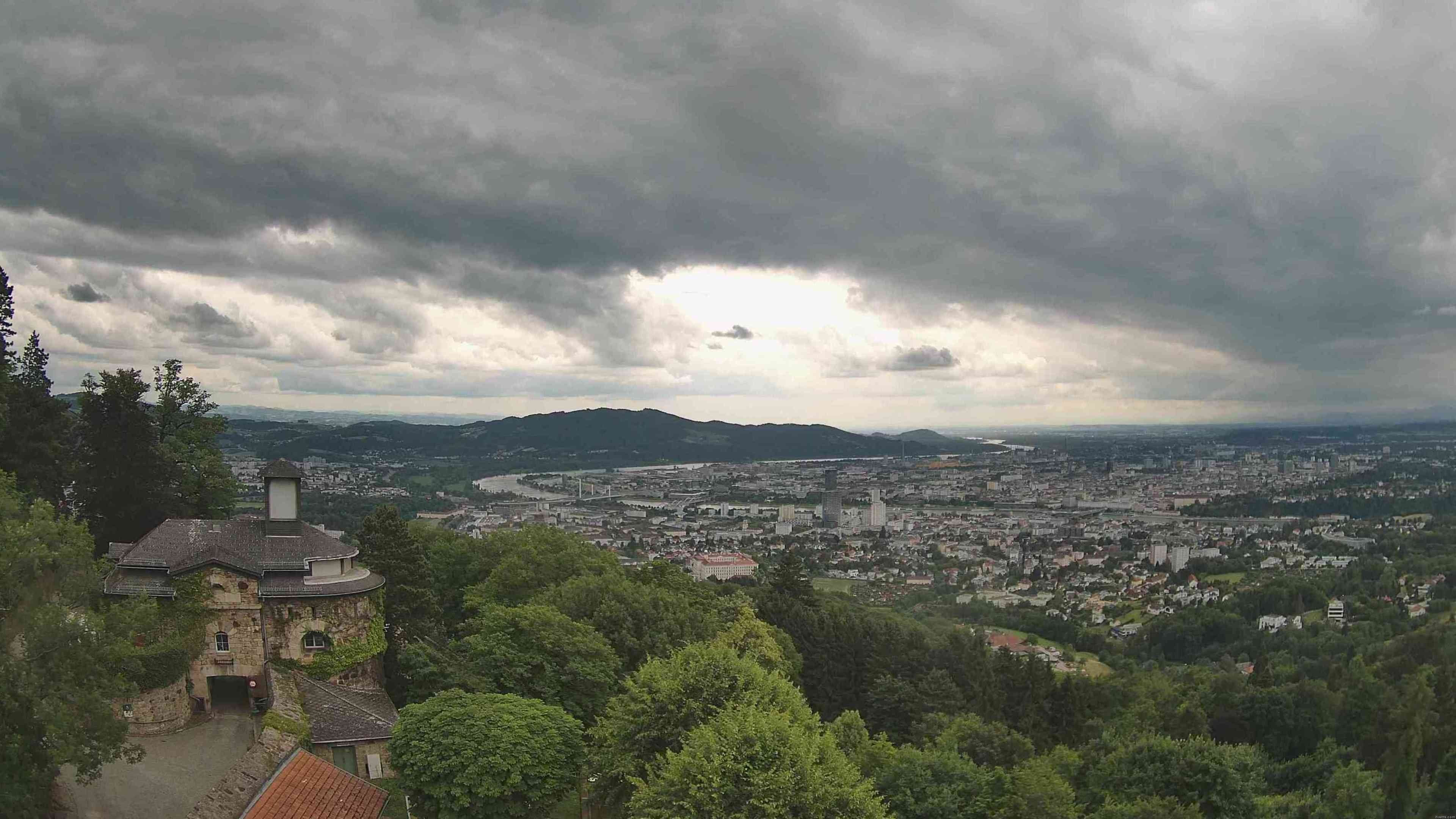 Archiv Foto Webcam Linz: Hauptplatz und Altstadt