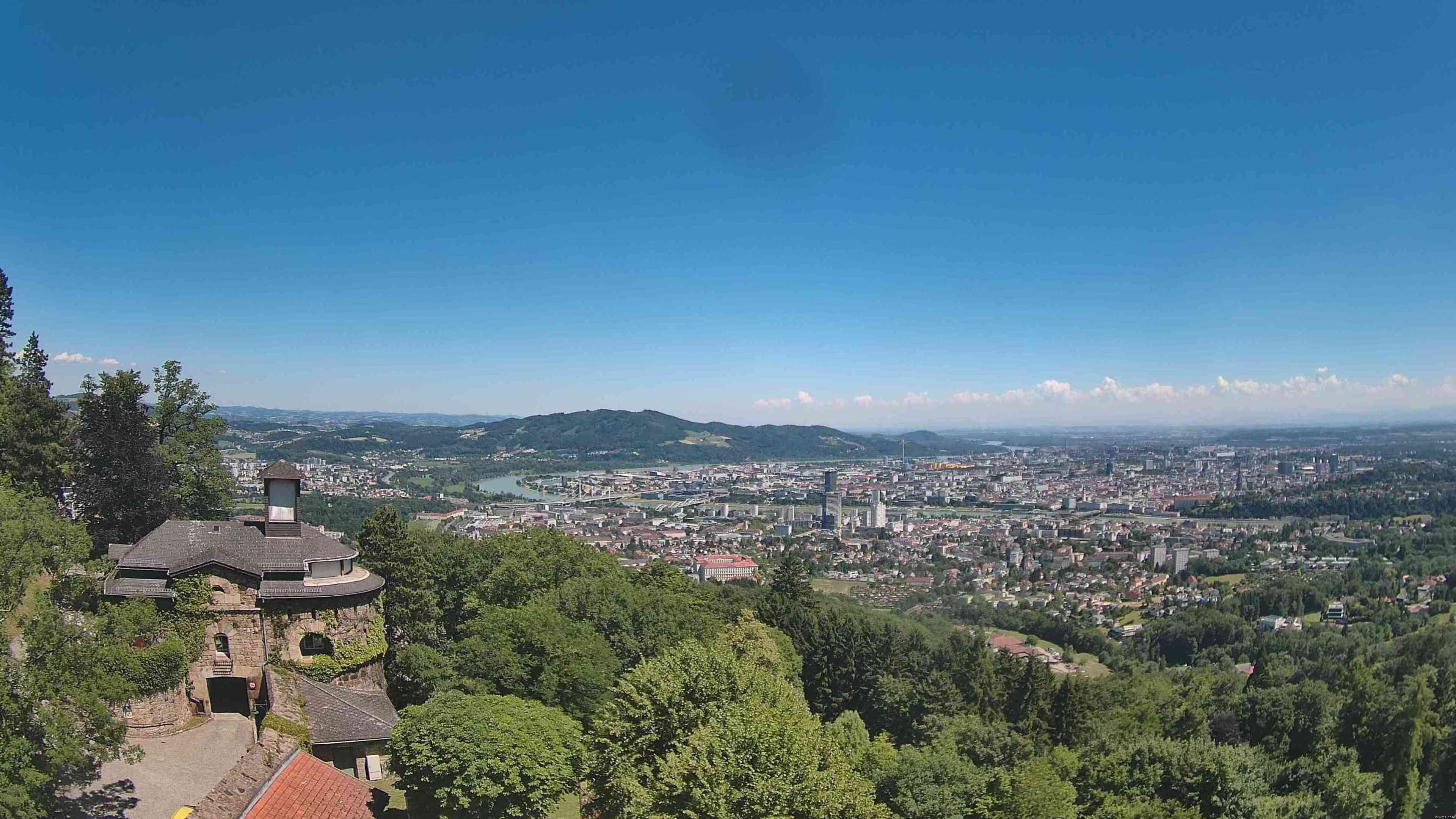 Archiv Foto Webcam Linz: Hauptplatz und Altstadt