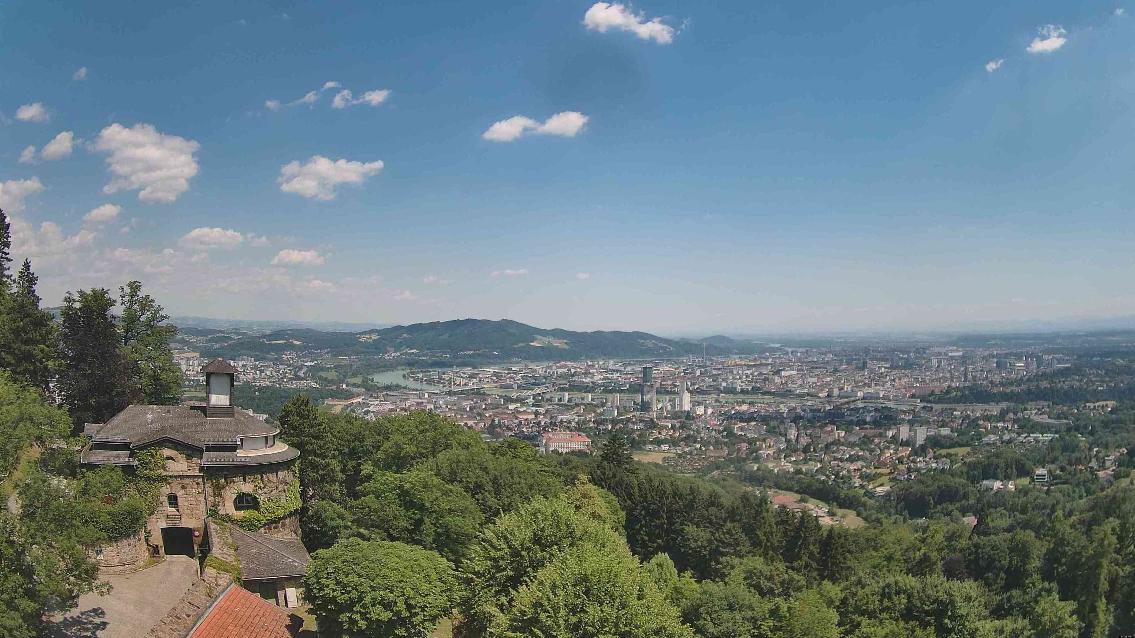 Archiv Foto Webcam Linz: Hauptplatz und Altstadt