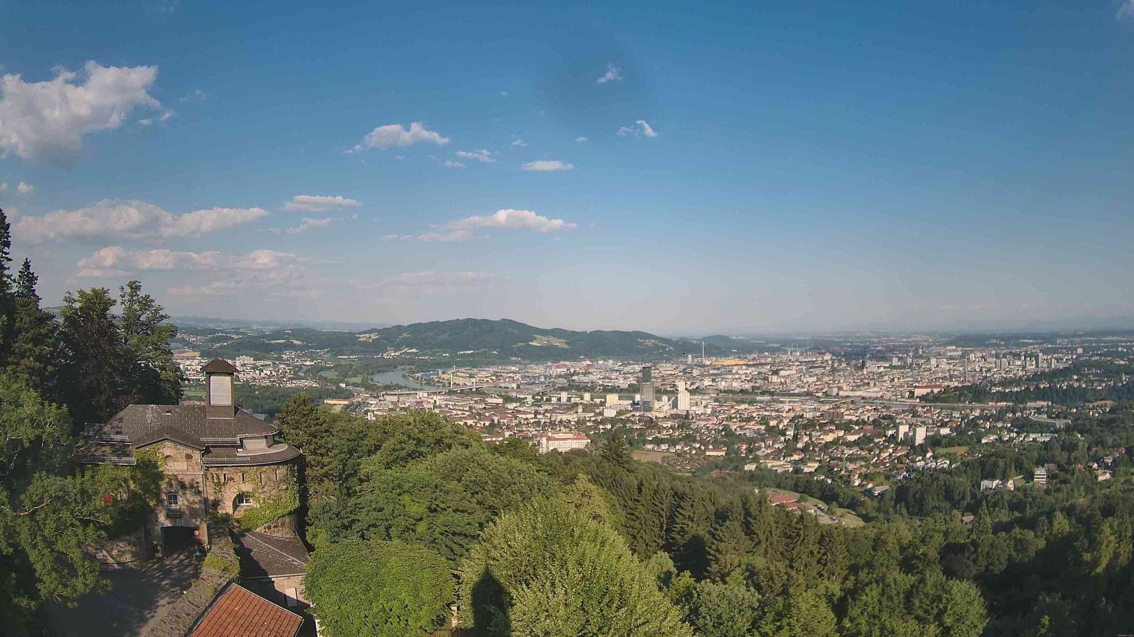 Archiv Foto Webcam Linz: Hauptplatz und Altstadt