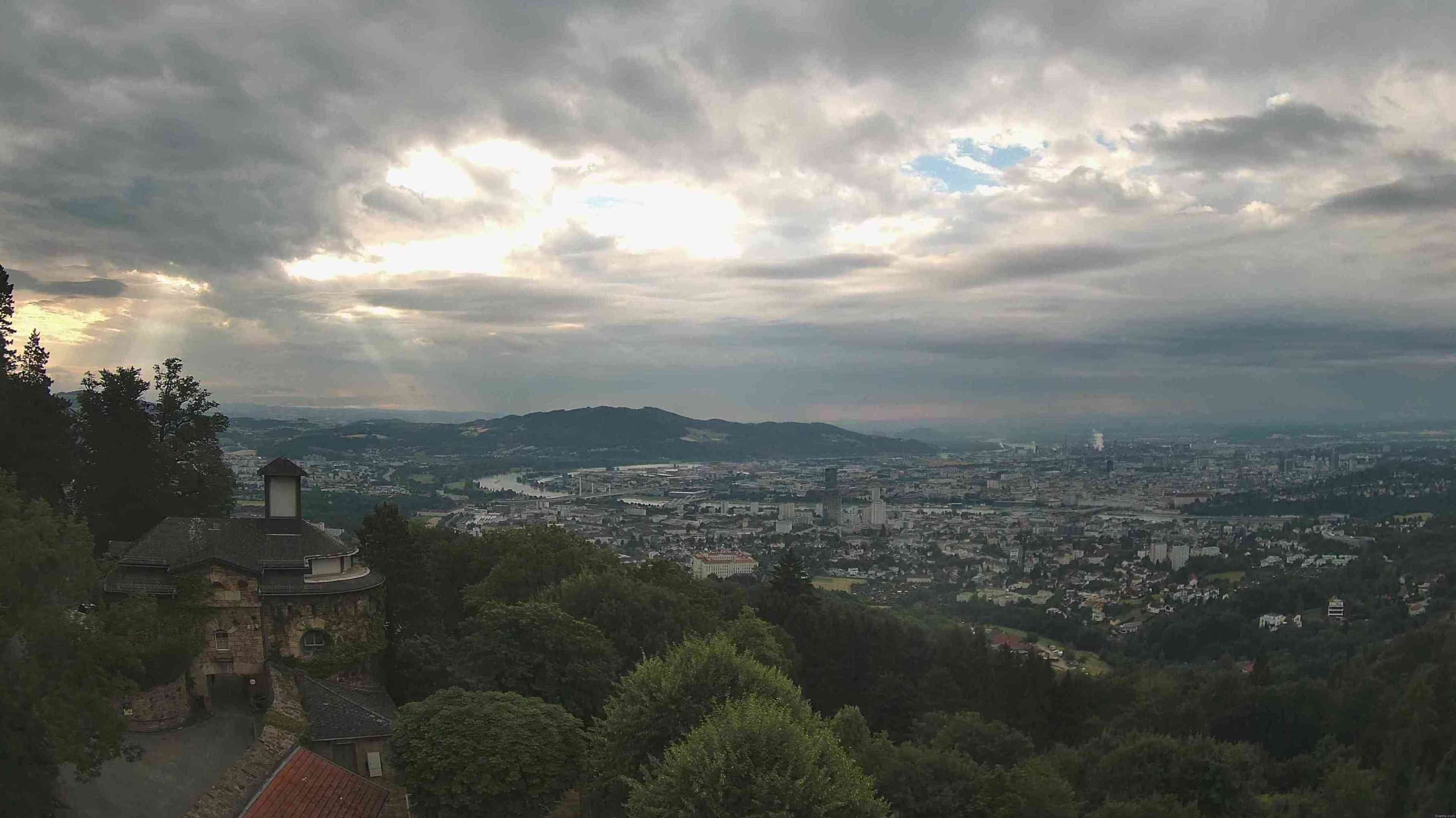 Archiv Foto Webcam Linz: Hauptplatz und Altstadt