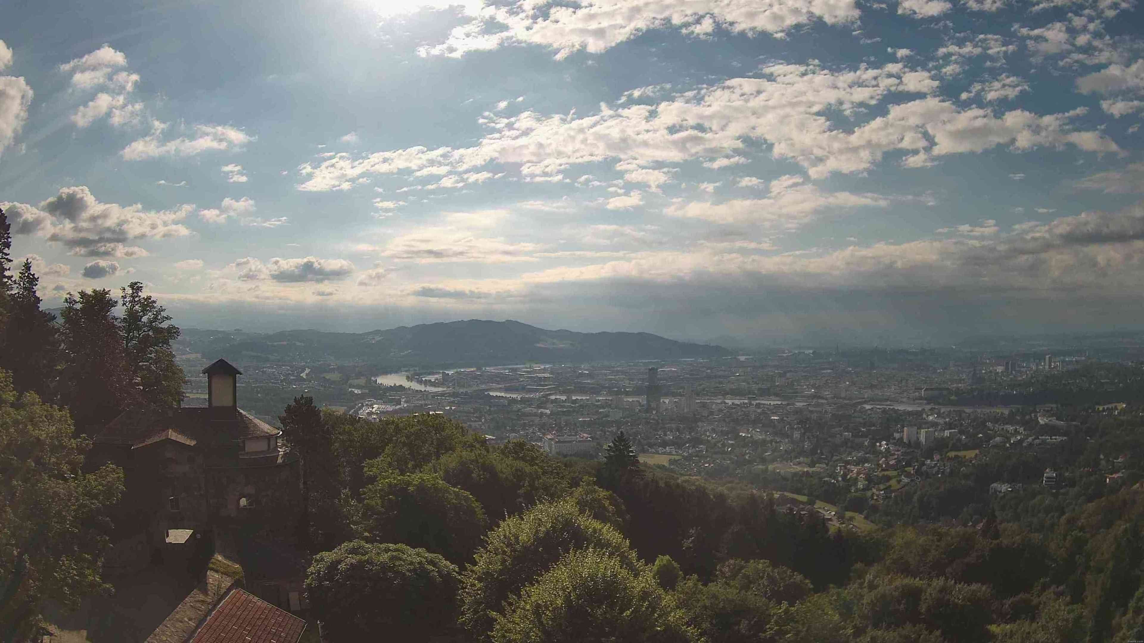 Archiv Foto Webcam Linz: Hauptplatz und Altstadt