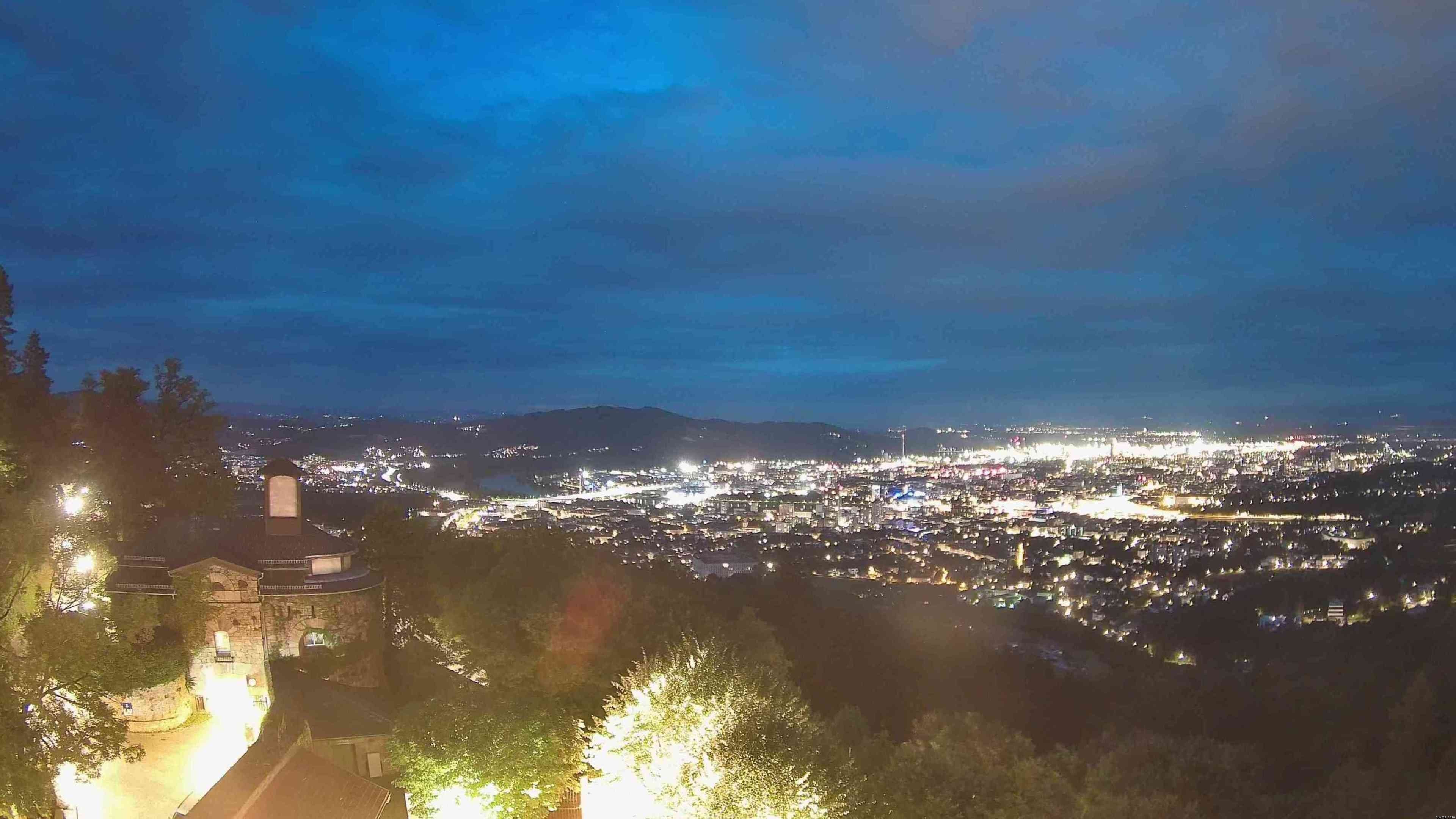 Archiv Foto Webcam Linz: Hauptplatz und Altstadt