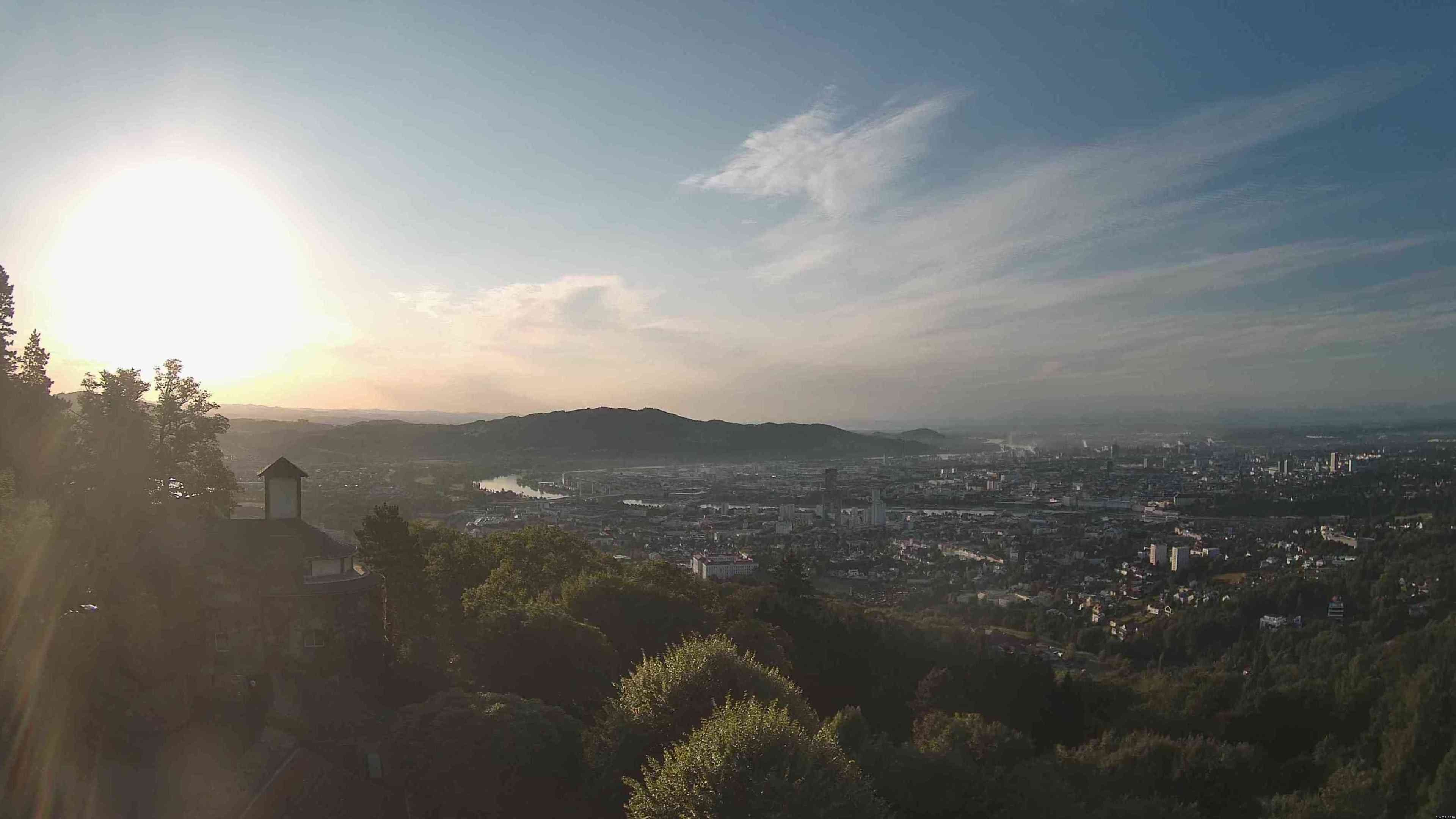 Archiv Foto Webcam Linz: Hauptplatz und Altstadt