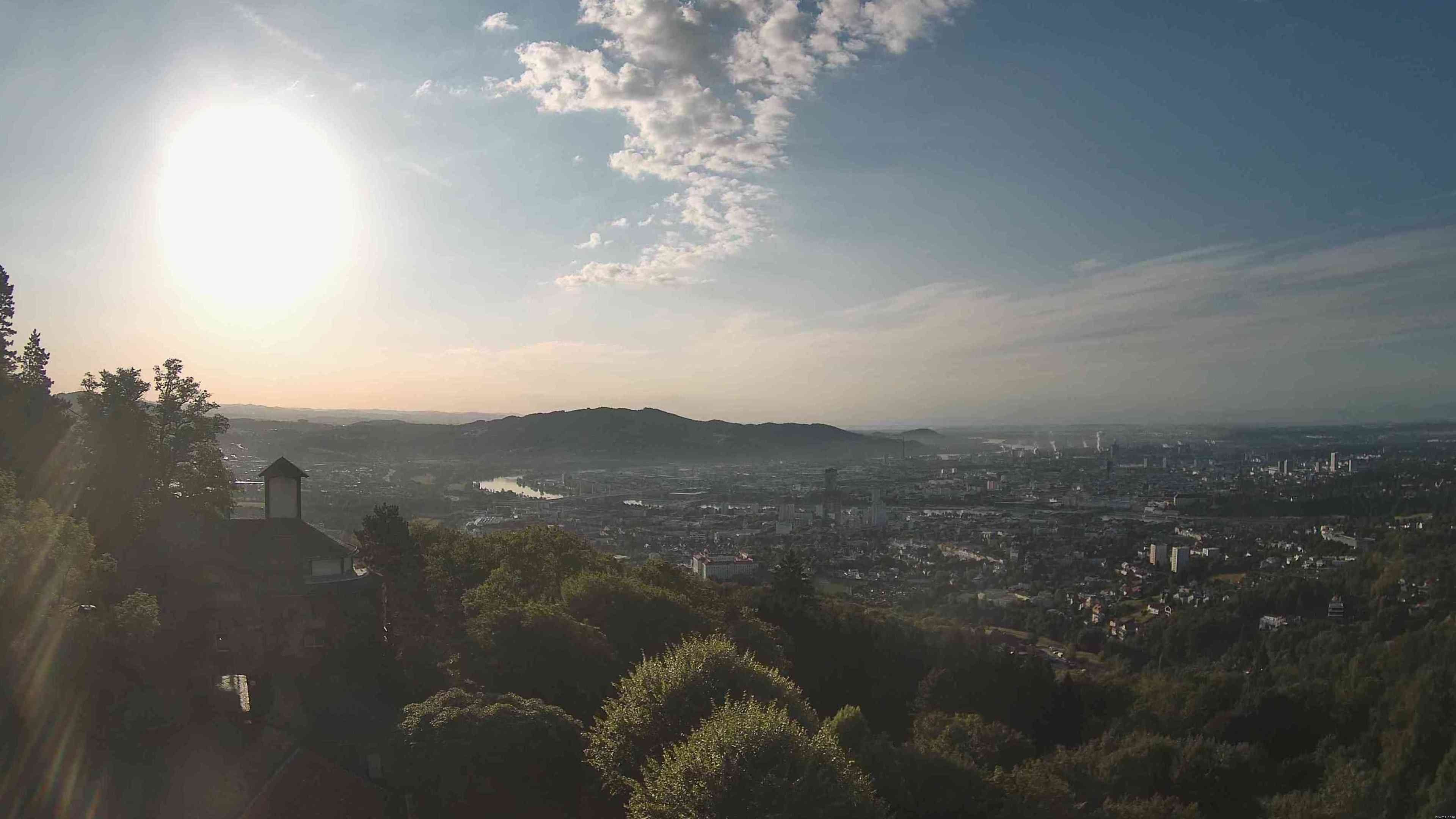 Archiv Foto Webcam Linz: Hauptplatz und Altstadt