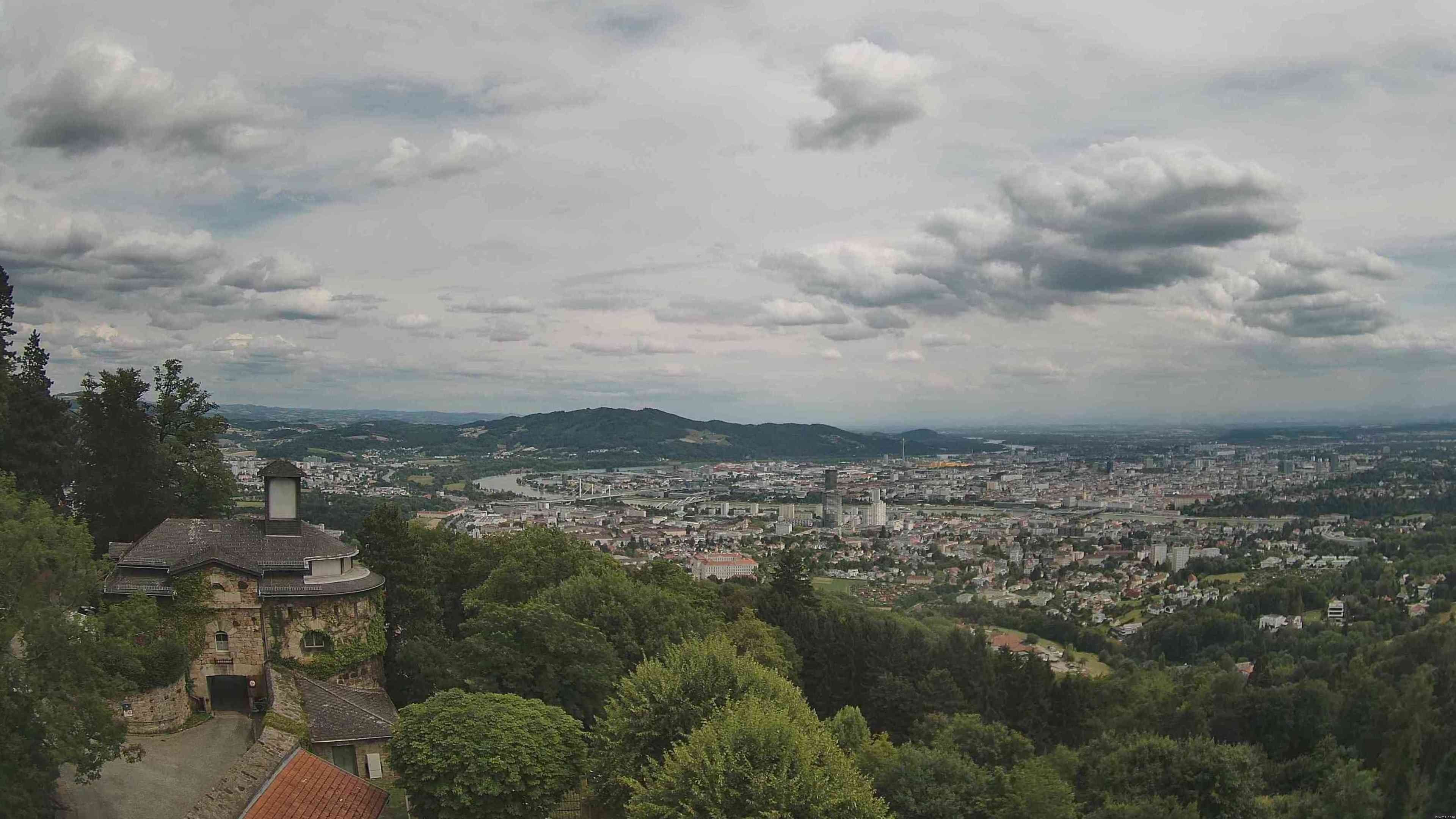 Archiv Foto Webcam Linz: Hauptplatz und Altstadt