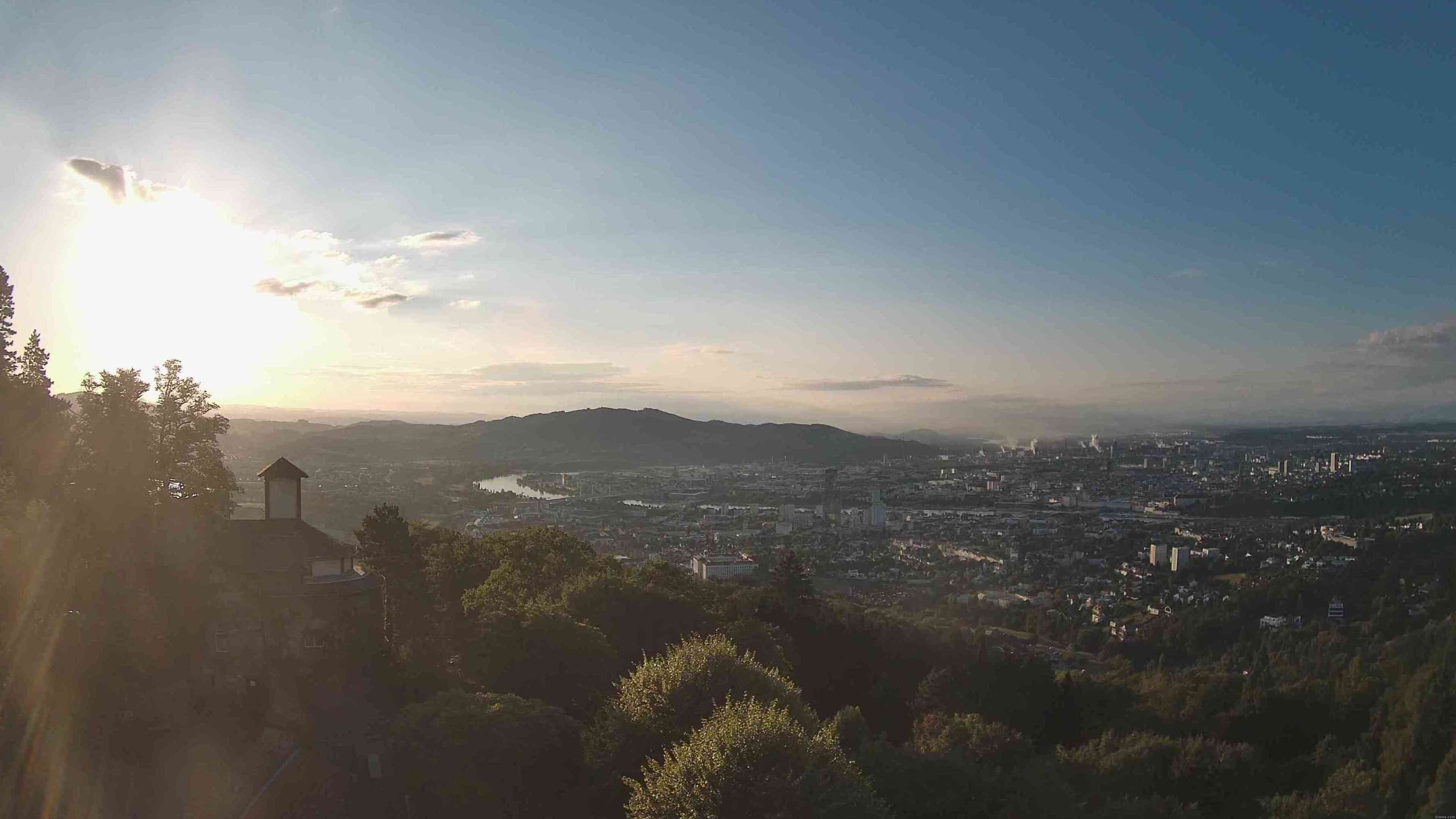 Archiv Foto Webcam Linz: Hauptplatz und Altstadt