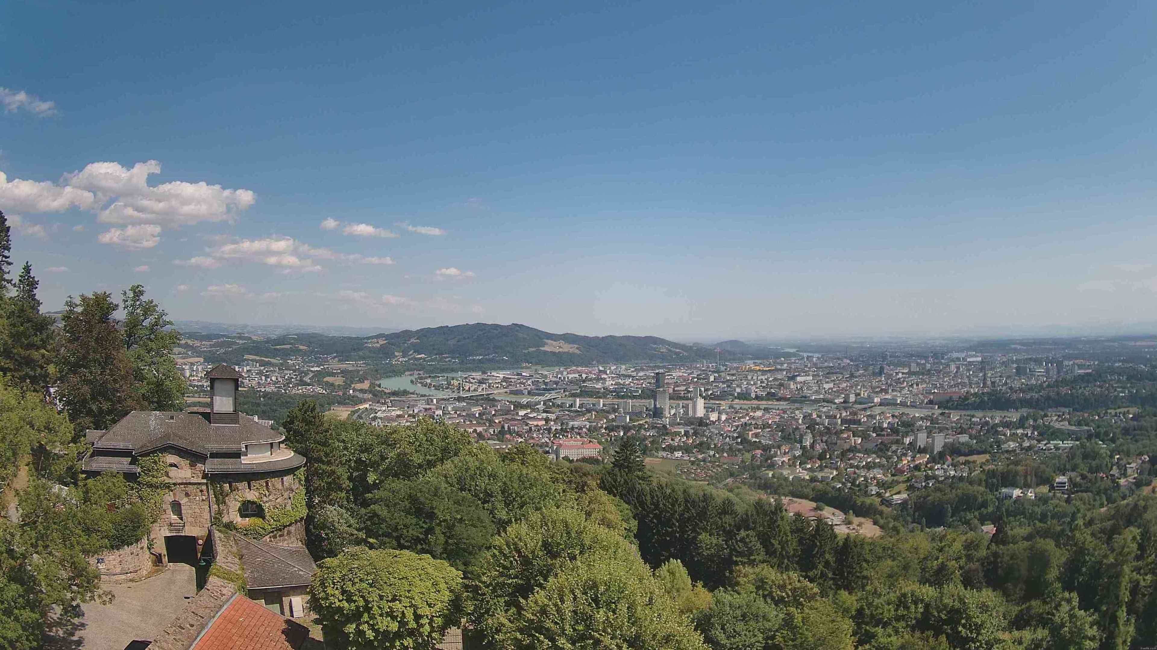Archiv Foto Webcam Linz: Hauptplatz und Altstadt