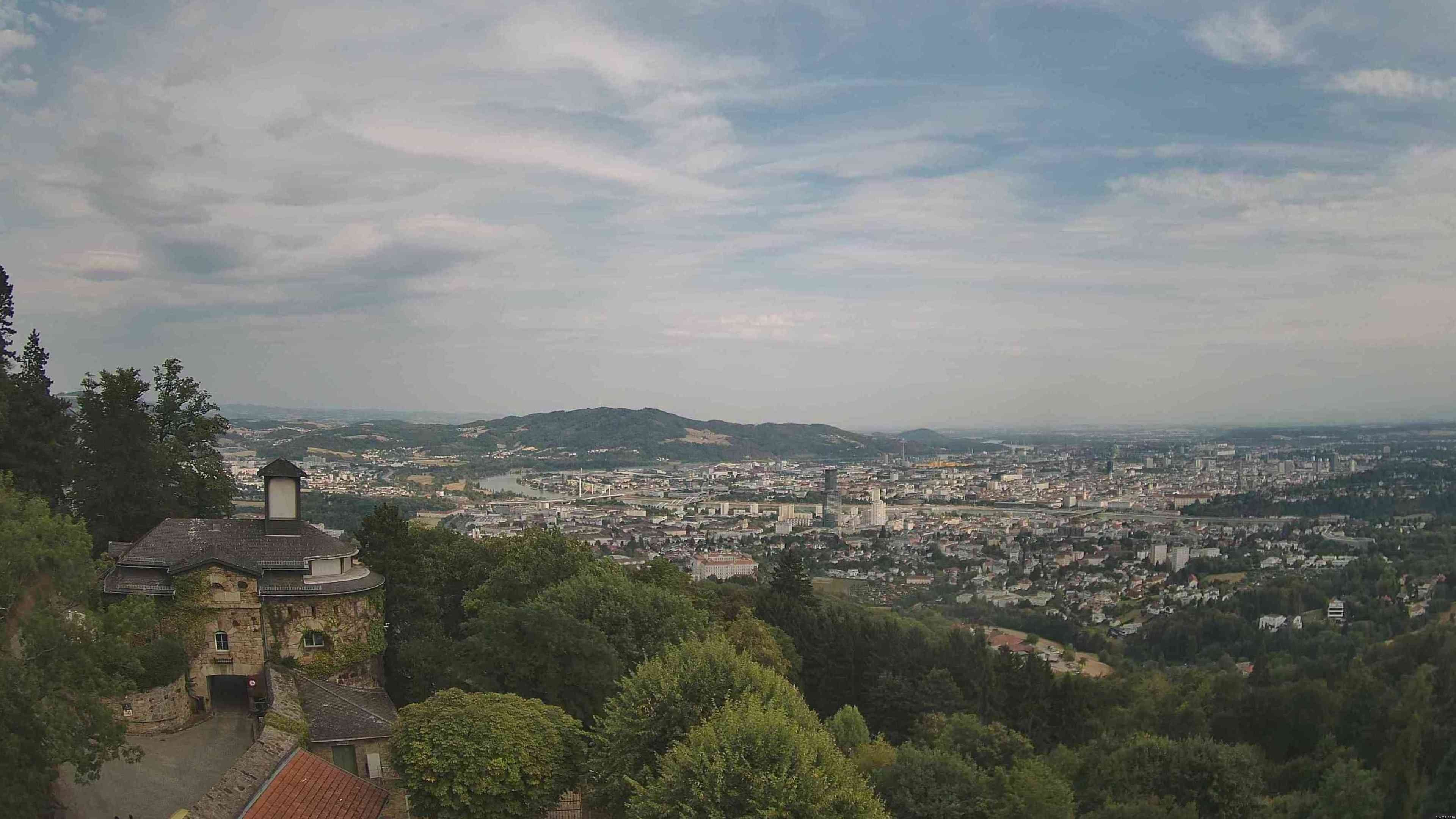 Archiv Foto Webcam Linz: Hauptplatz und Altstadt