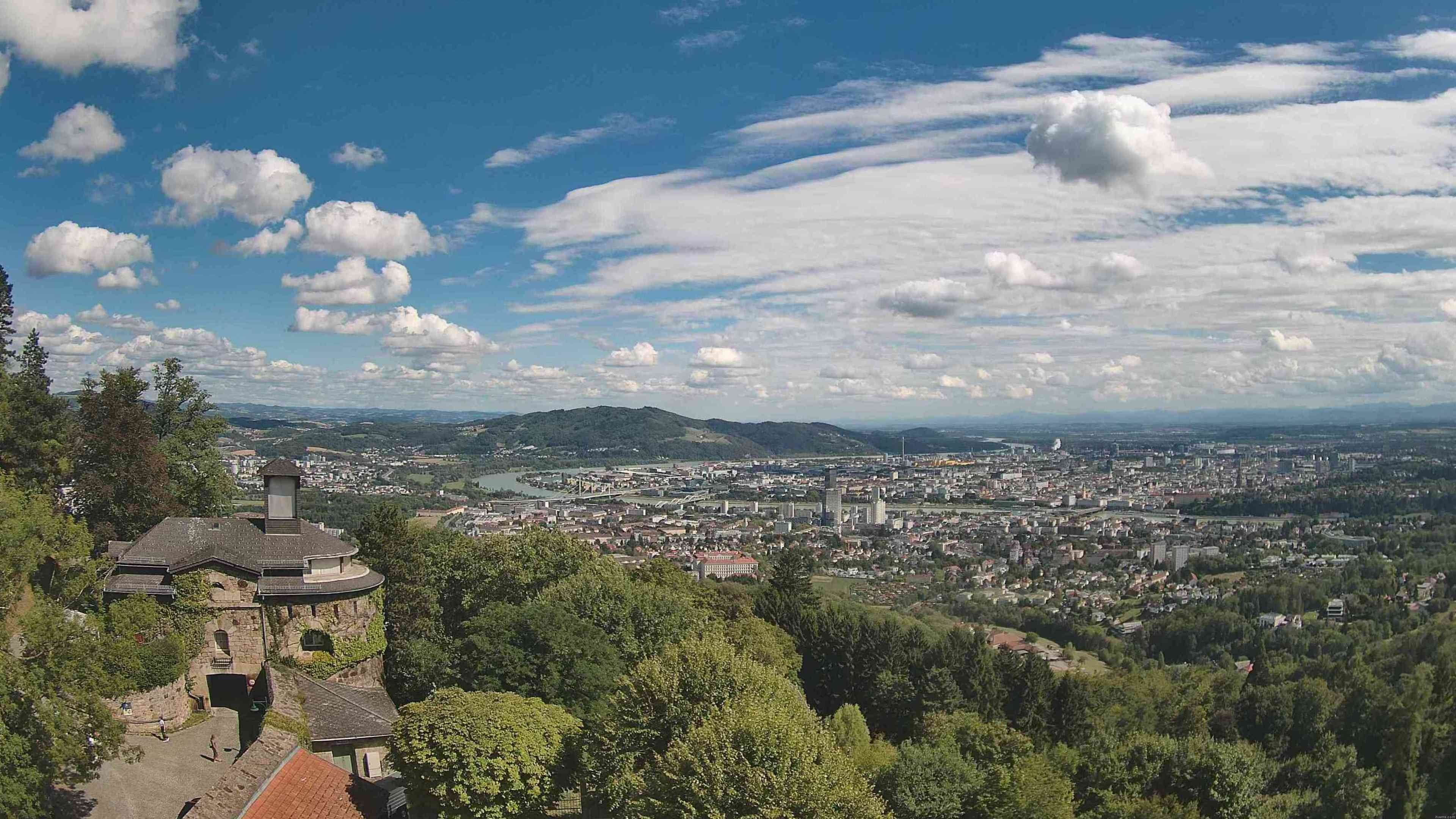 Archiv Foto Webcam Linz: Hauptplatz und Altstadt