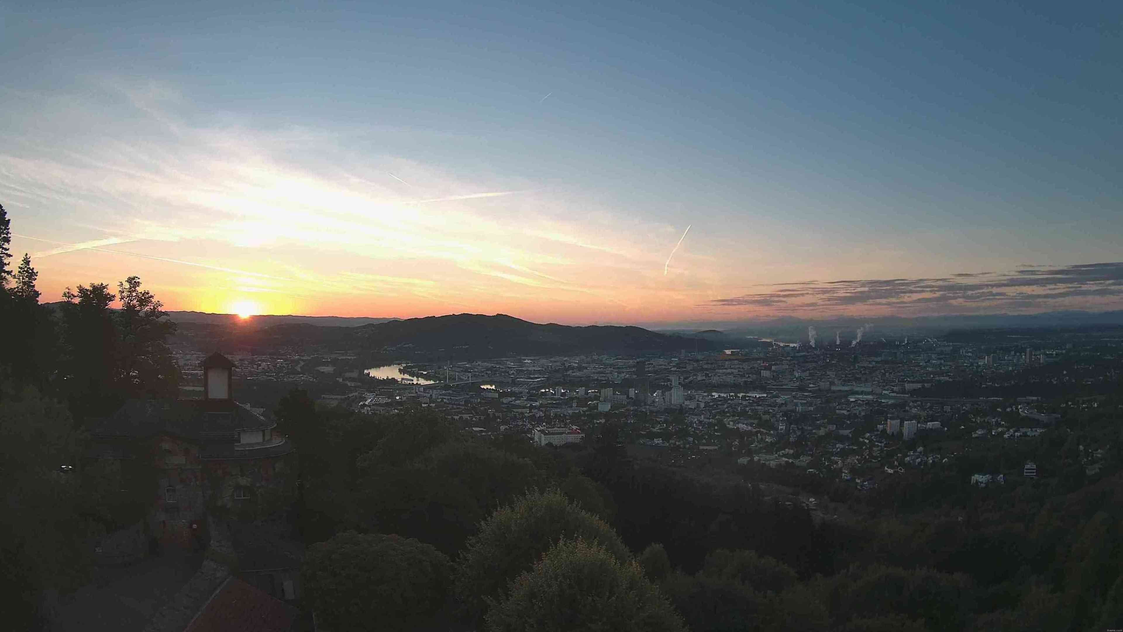 Archiv Foto Webcam Linz: Hauptplatz und Altstadt