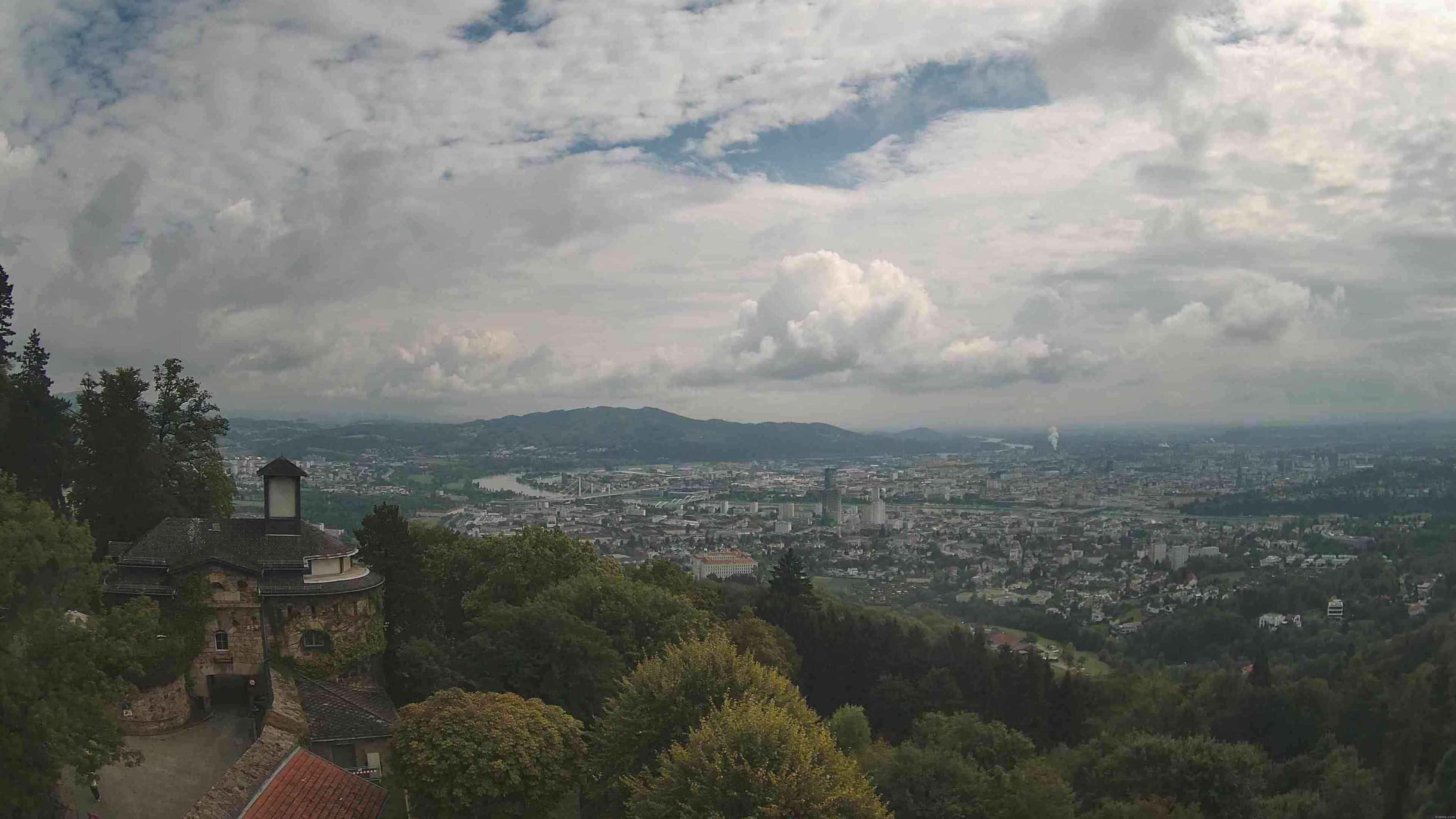 Archiv Foto Webcam Linz: Hauptplatz und Altstadt