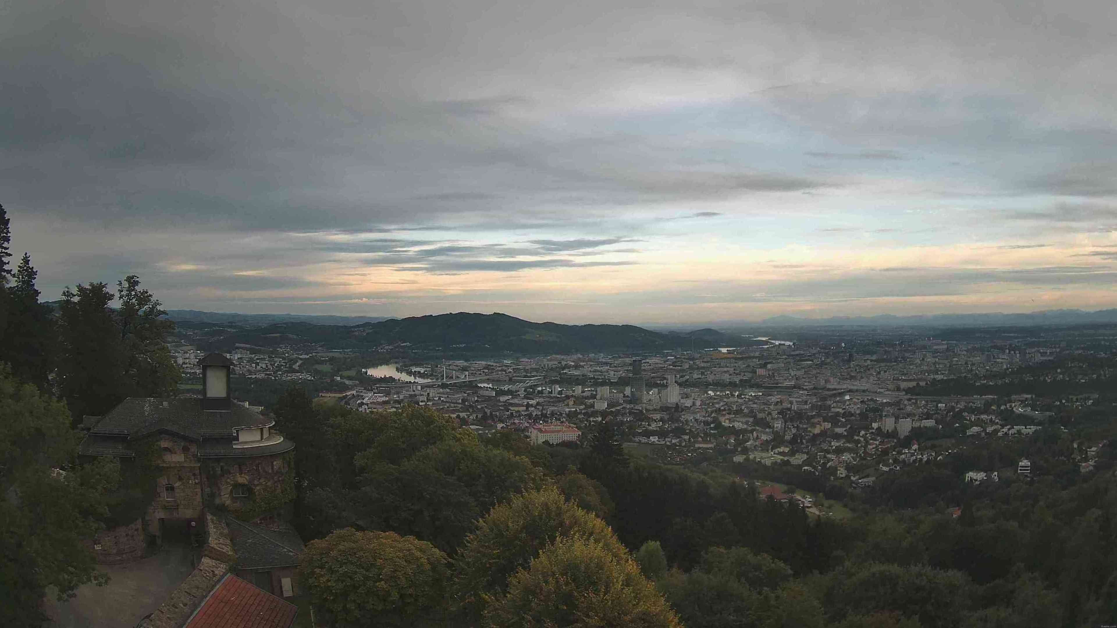 Archiv Foto Webcam Linz: Hauptplatz und Altstadt