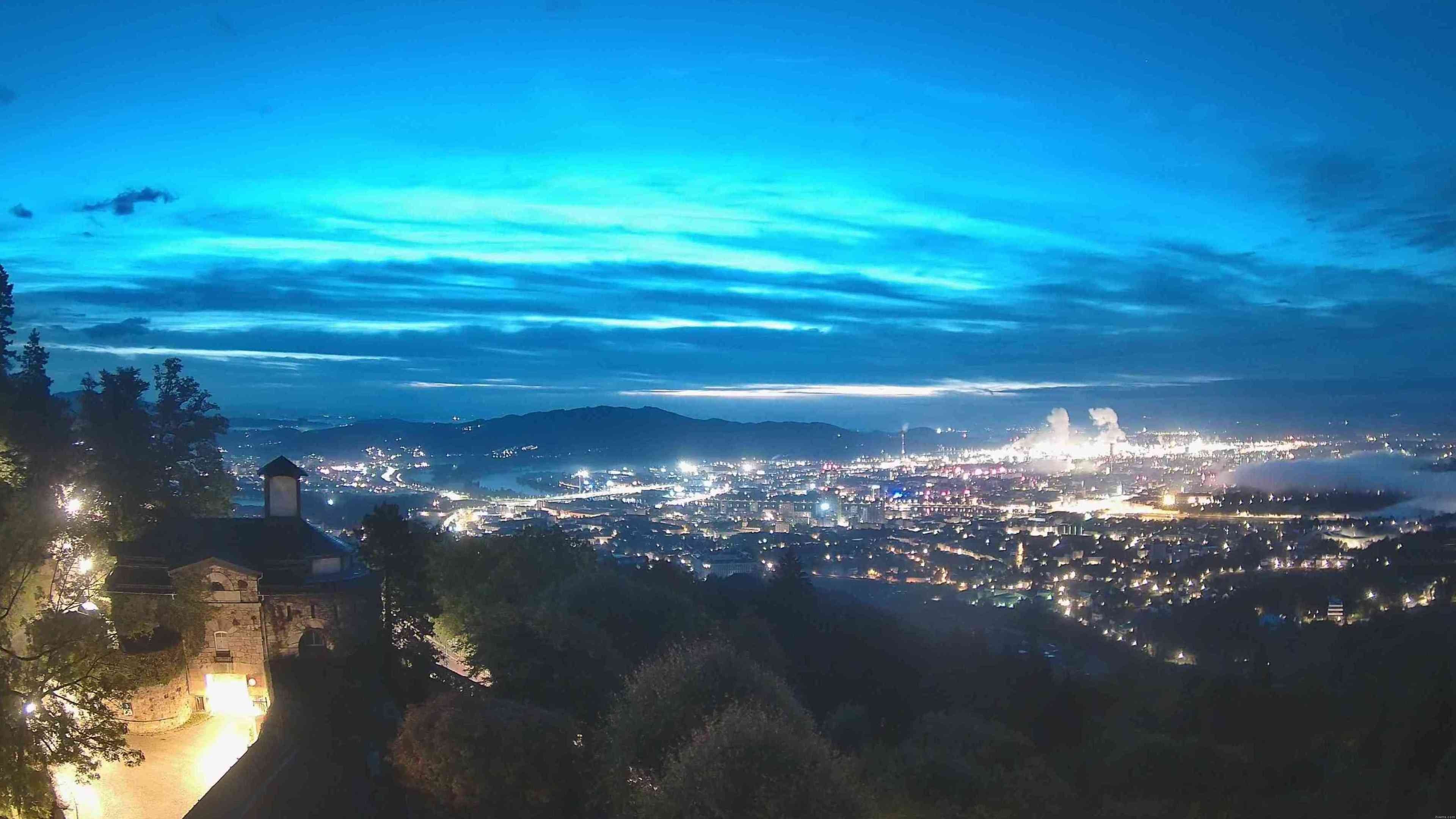 Archiv Foto Webcam Linz: Hauptplatz und Altstadt