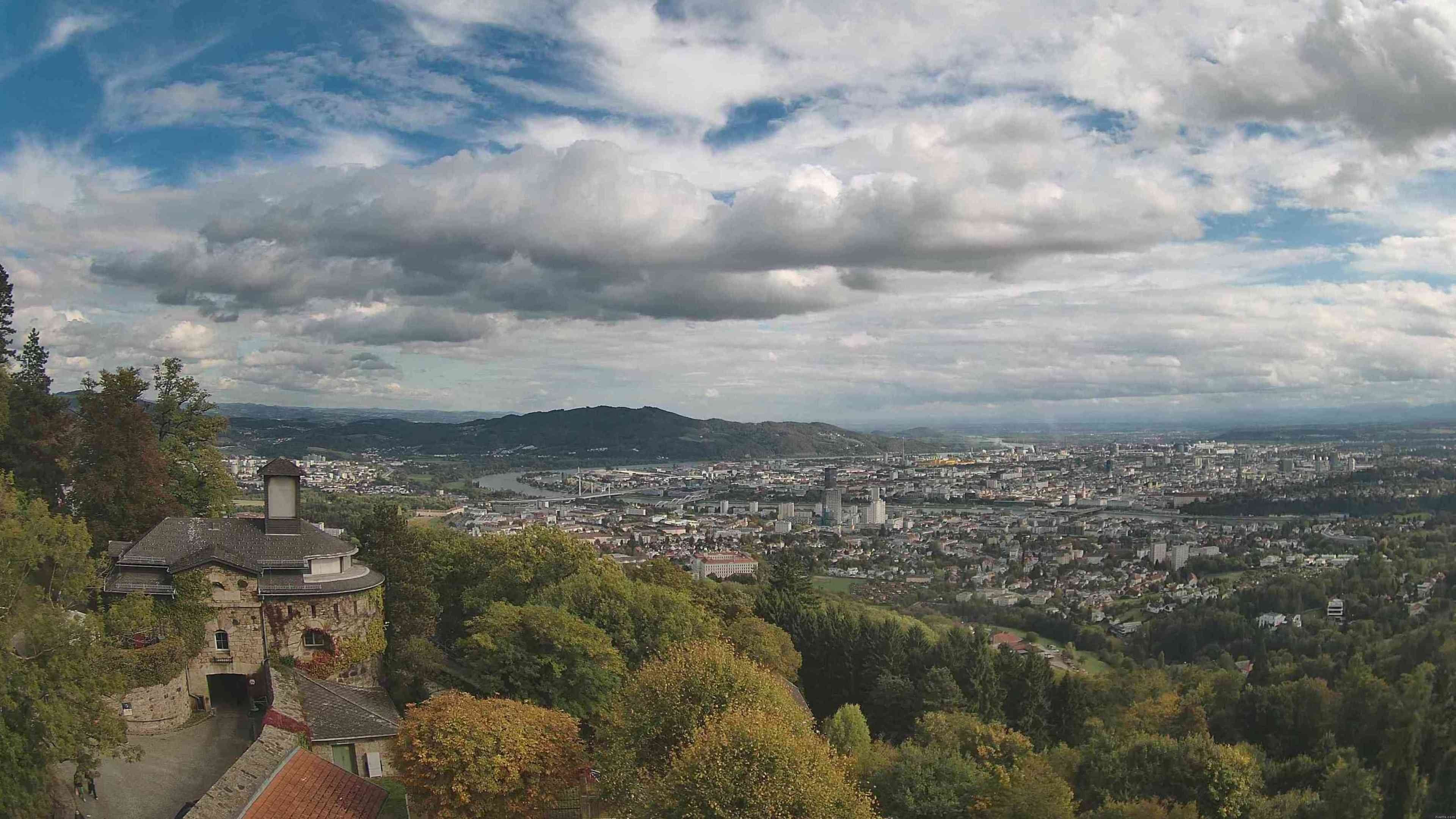 Archiv Foto Webcam Linz: Hauptplatz und Altstadt