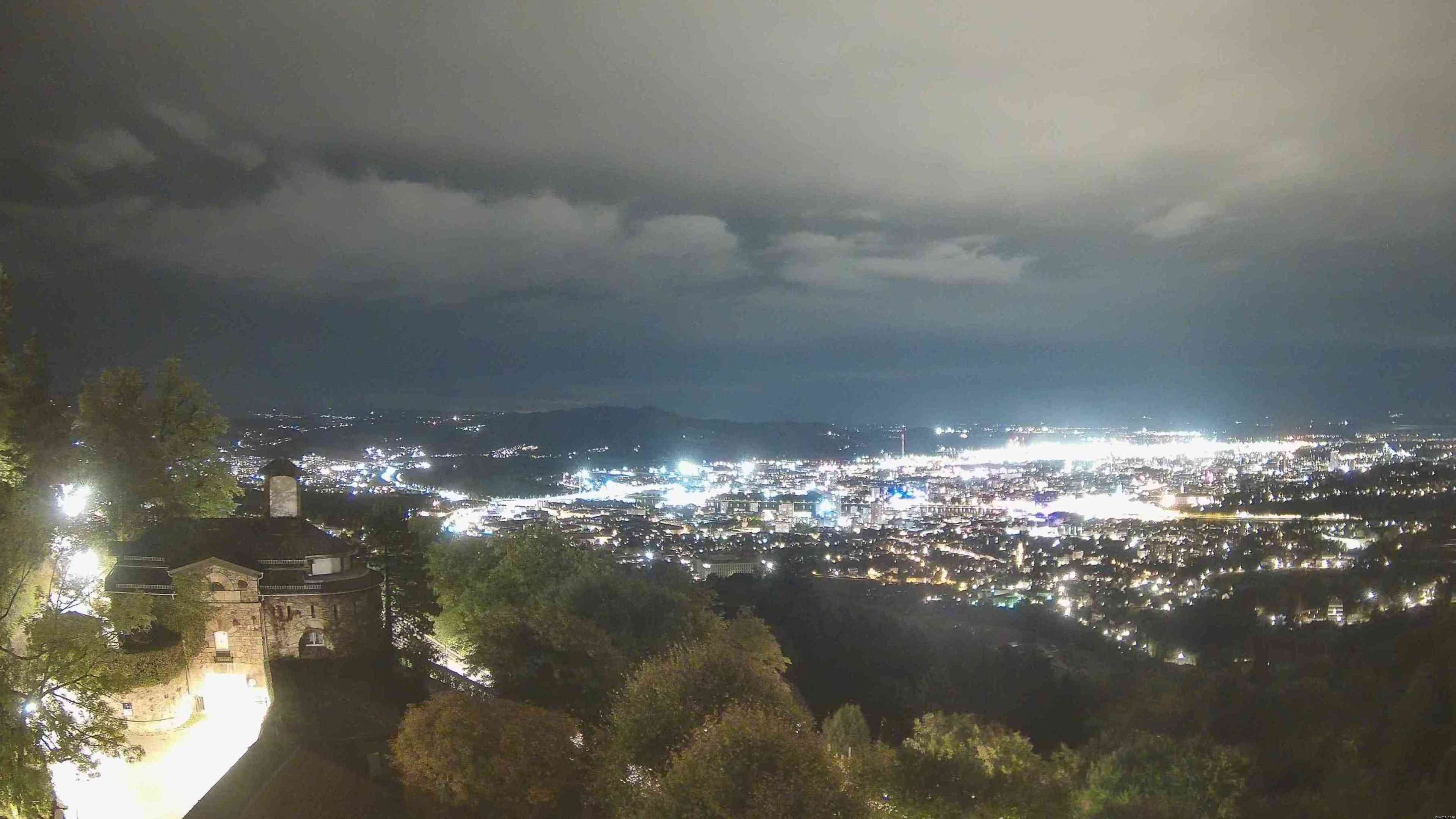 Archiv Foto Webcam Linz: Hauptplatz und Altstadt
