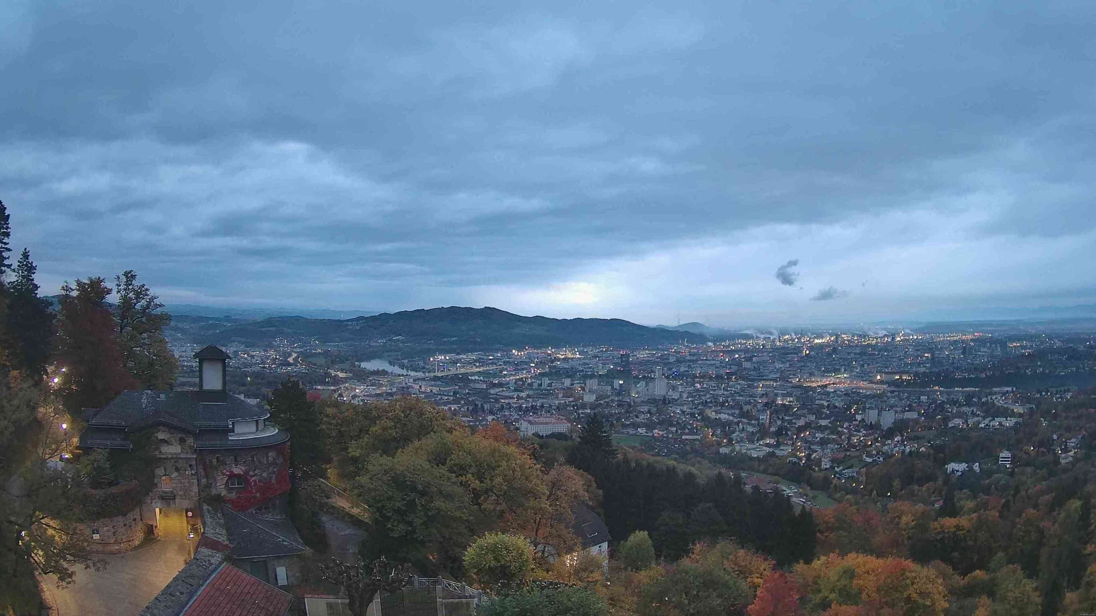 Archiv Foto Webcam Linz: Hauptplatz und Altstadt
