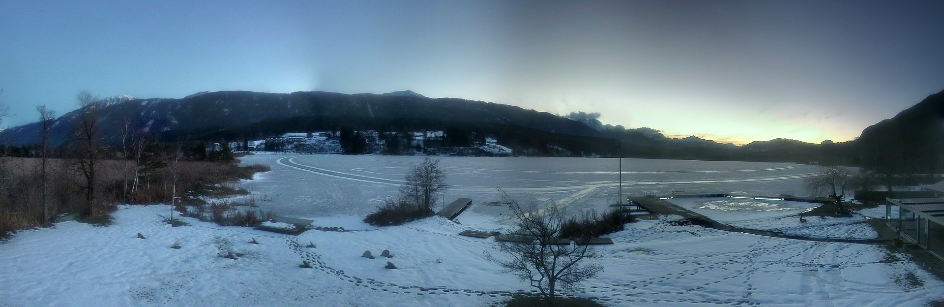 Archiv Foto Webcam Pressegger See bei Hermagor