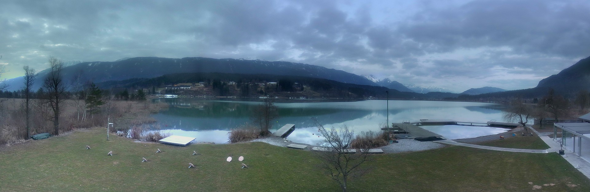 Archived image Webcam Lake Presseggersee