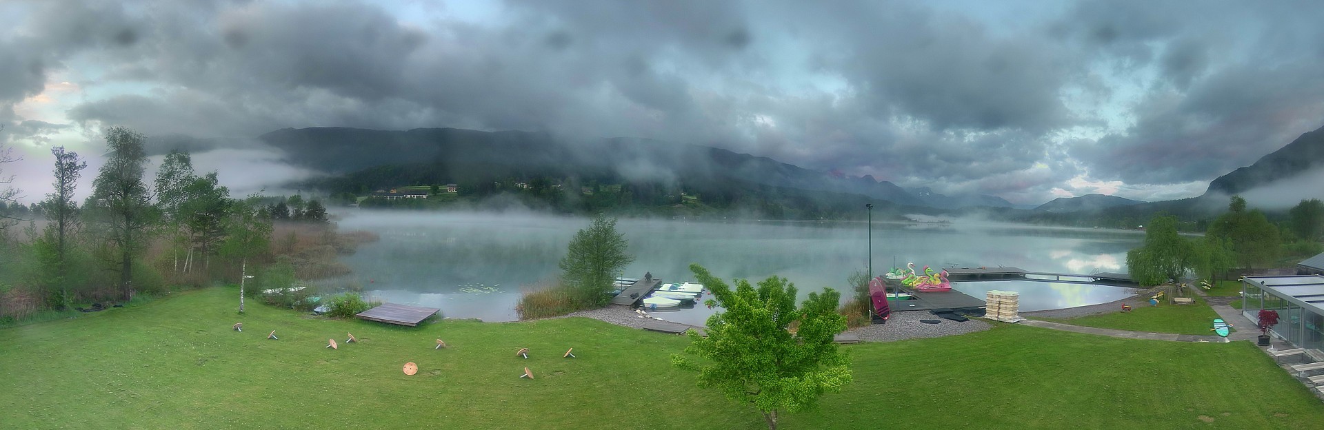 Archived image Webcam Lake Presseggersee