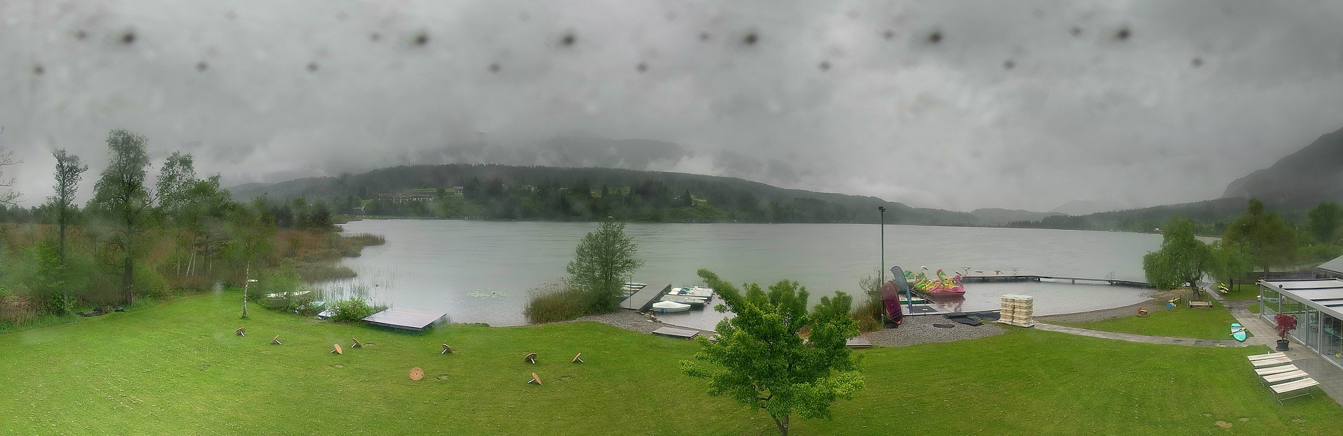 Archived image Webcam Lake Presseggersee