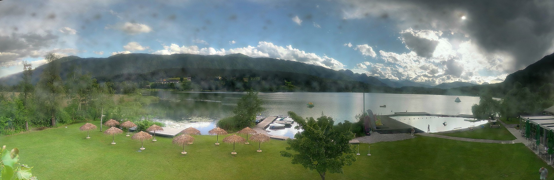 Archived image Webcam Lake Presseggersee
