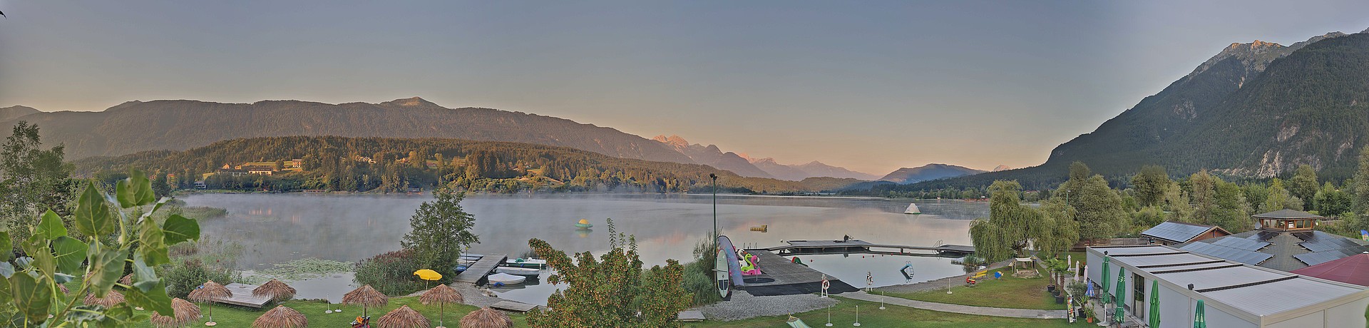 Archived image Webcam Lake Presseggersee