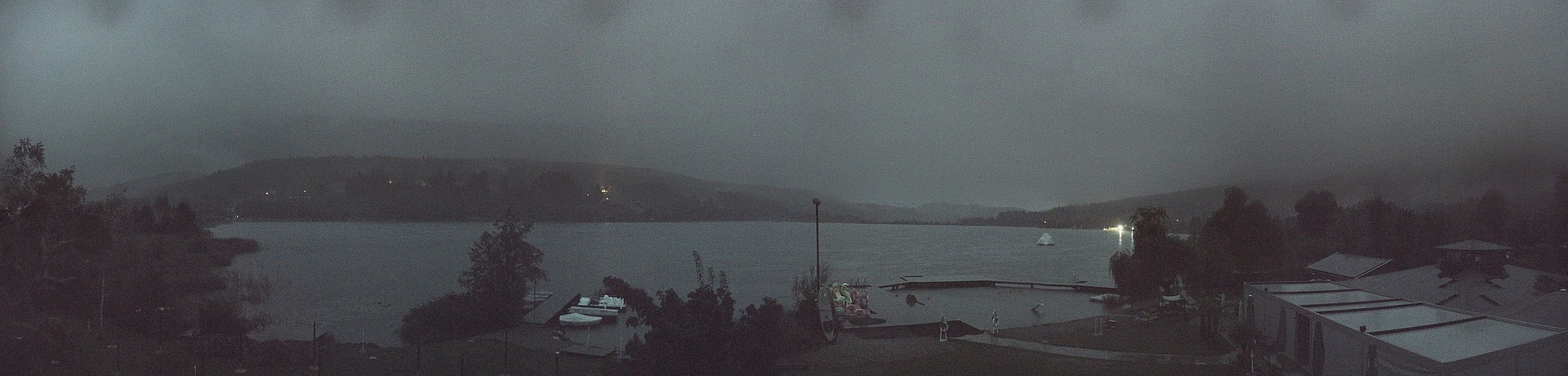 Archived image Webcam Lake Presseggersee