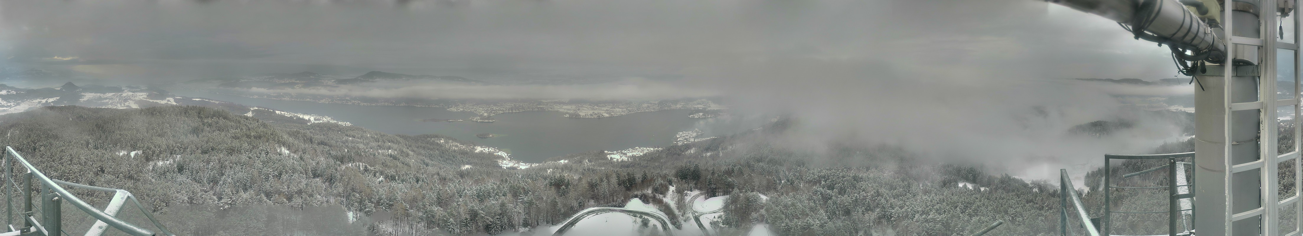 Archiv Foto Webcam Aussichtsturm Pyramidenkogel - Blick auf den Wörthersee